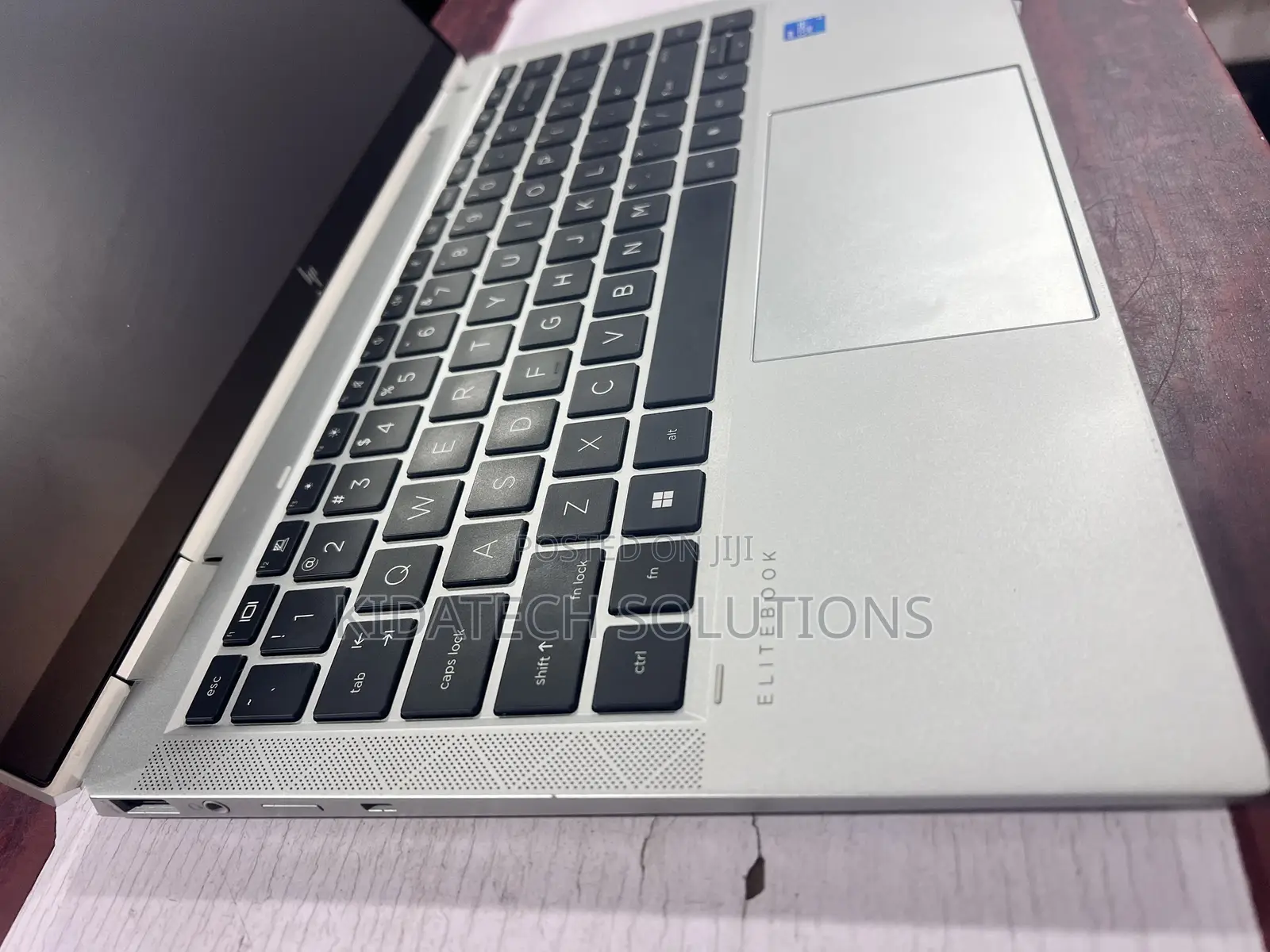 Laptop HP EliteBook 1040 G8 16GB Intel Core i5 SSD 512GB