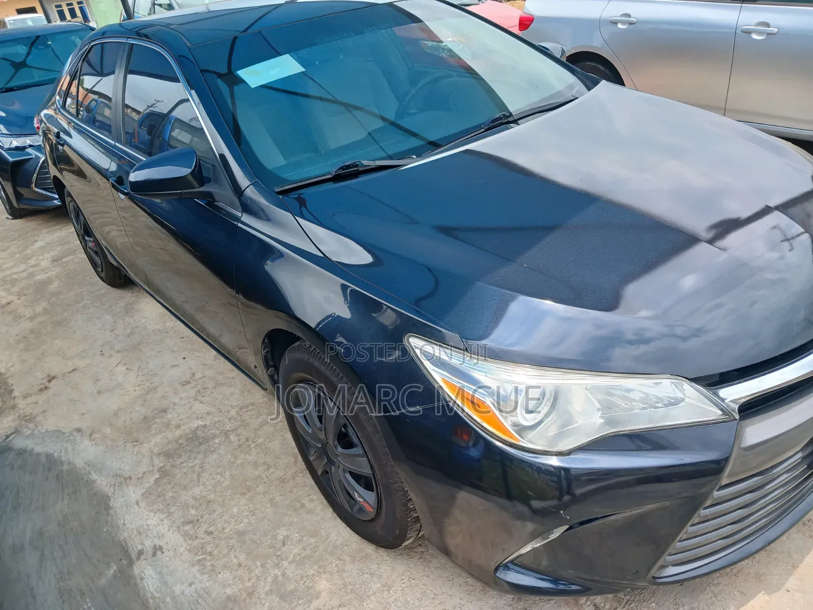 Toyota Camry LE 4dr Sedan (2.5L 4cyl 6A) 2015 Gray