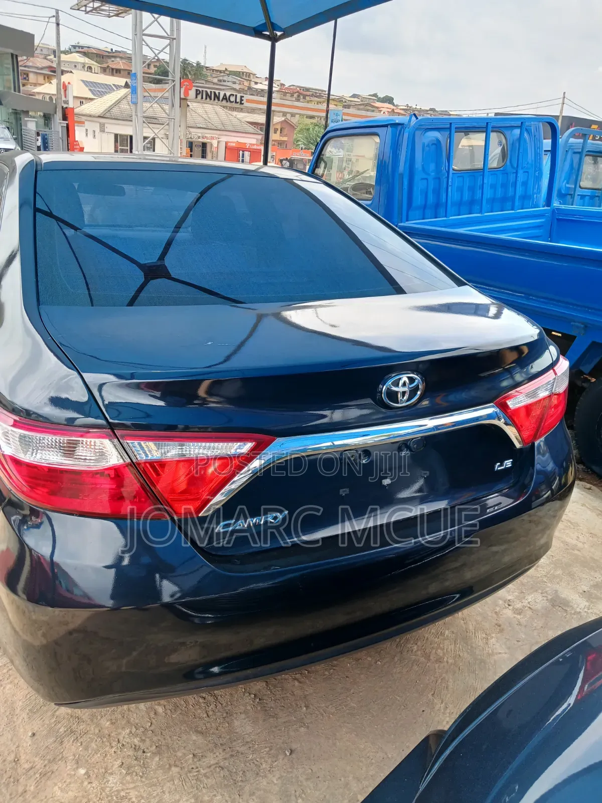 Toyota Camry LE 4dr Sedan (2.5L 4cyl 6A) 2015 Gray