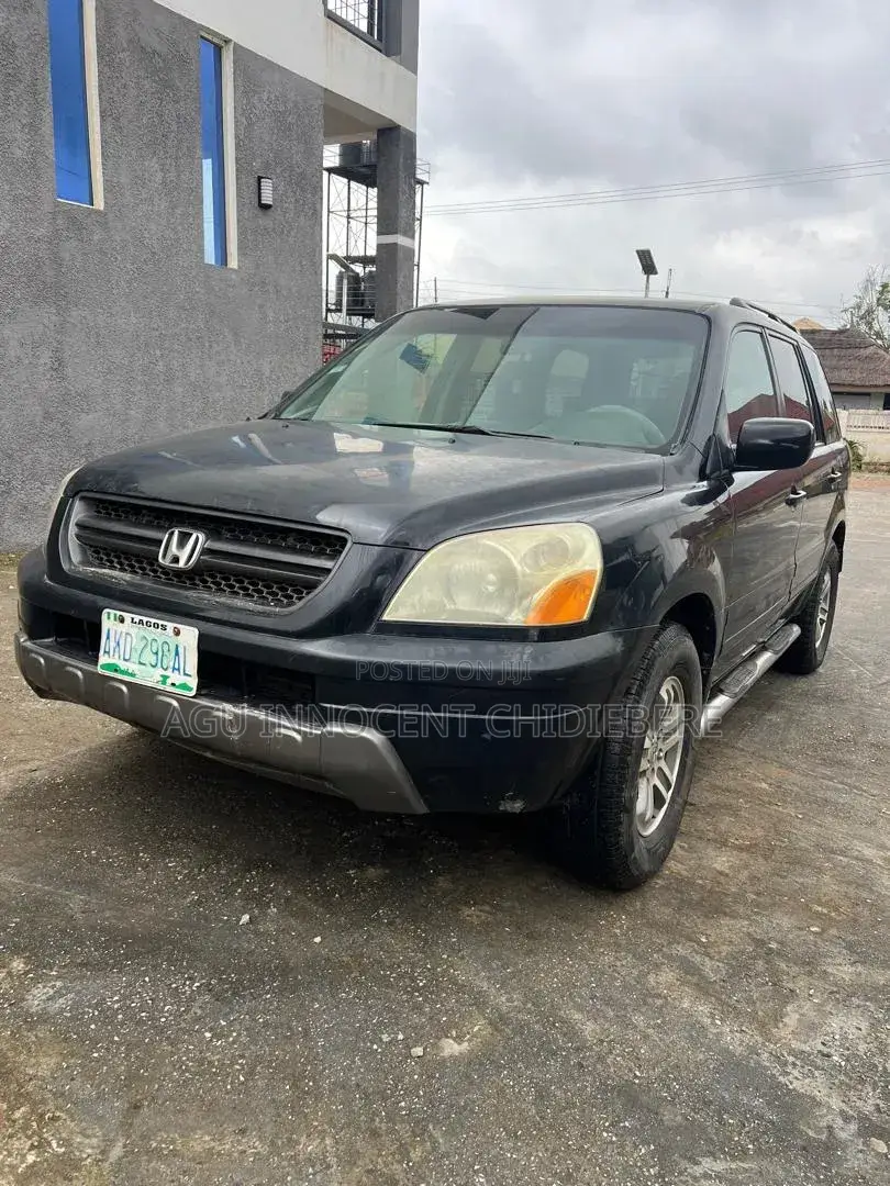 Honda Pilot 2005 Black