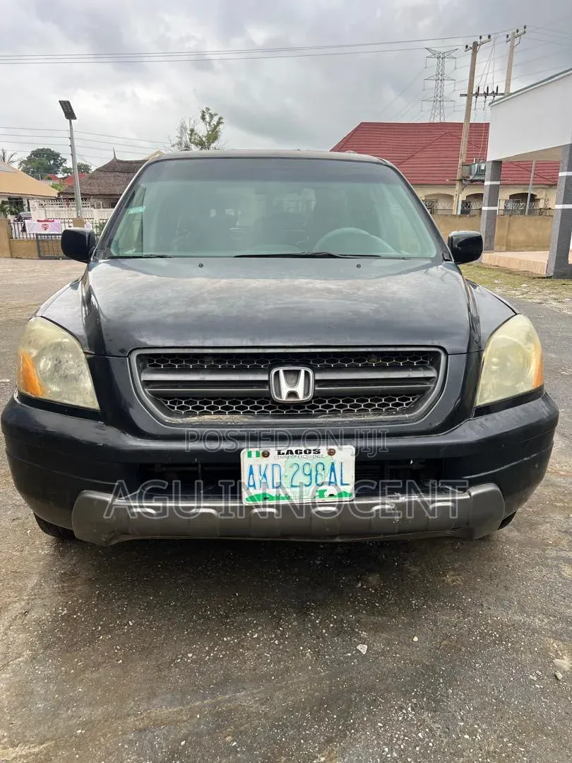 Honda Pilot 2005 Black