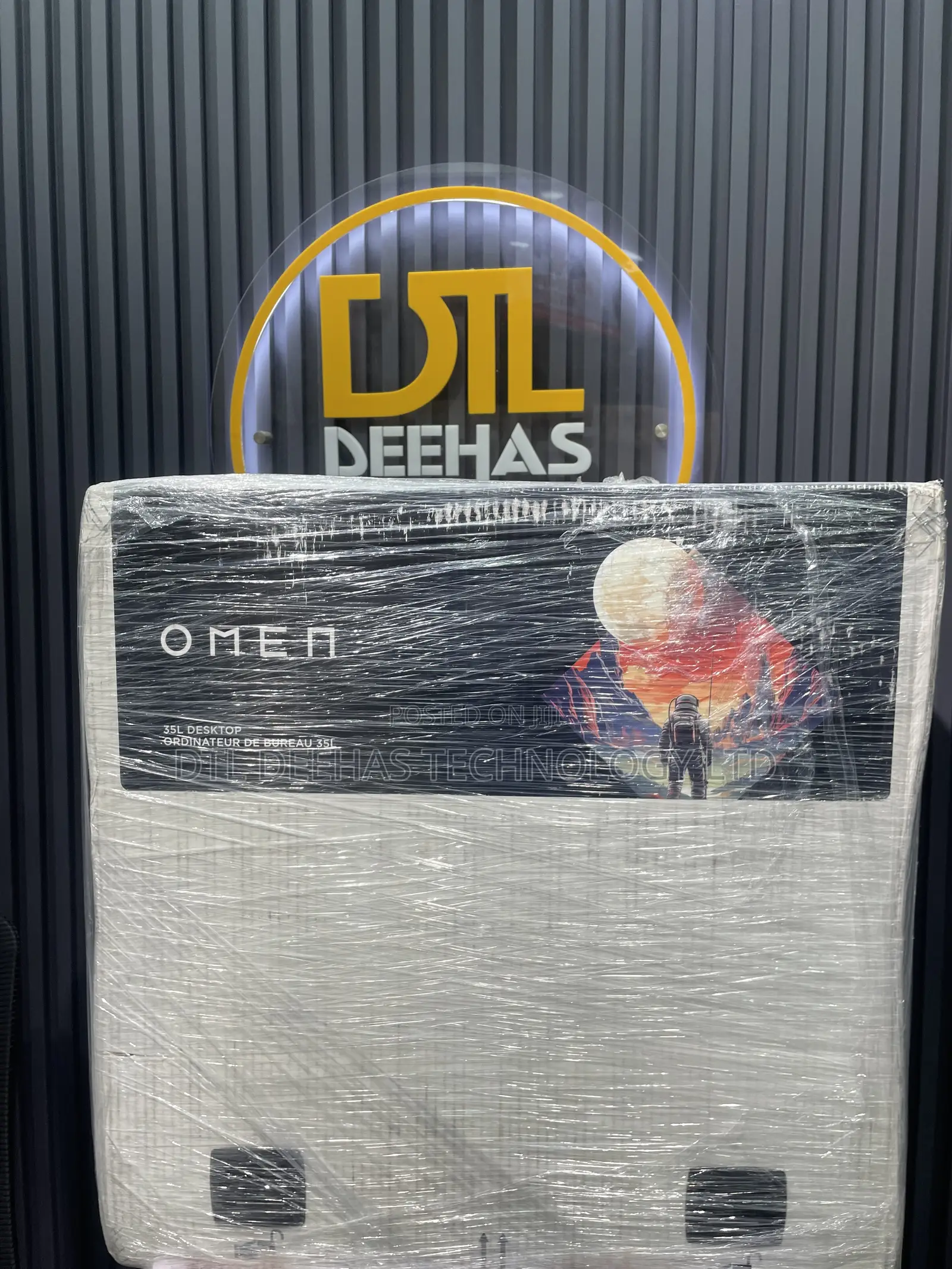 New Desktop Computer HP OMEN 35L Gaming Desktop 16GB AMD Ryzen 7 SSD 1T