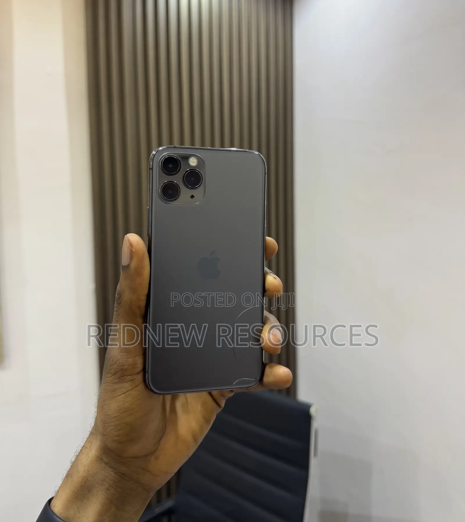 Apple iPhone 11 Pro 64 GB Gray