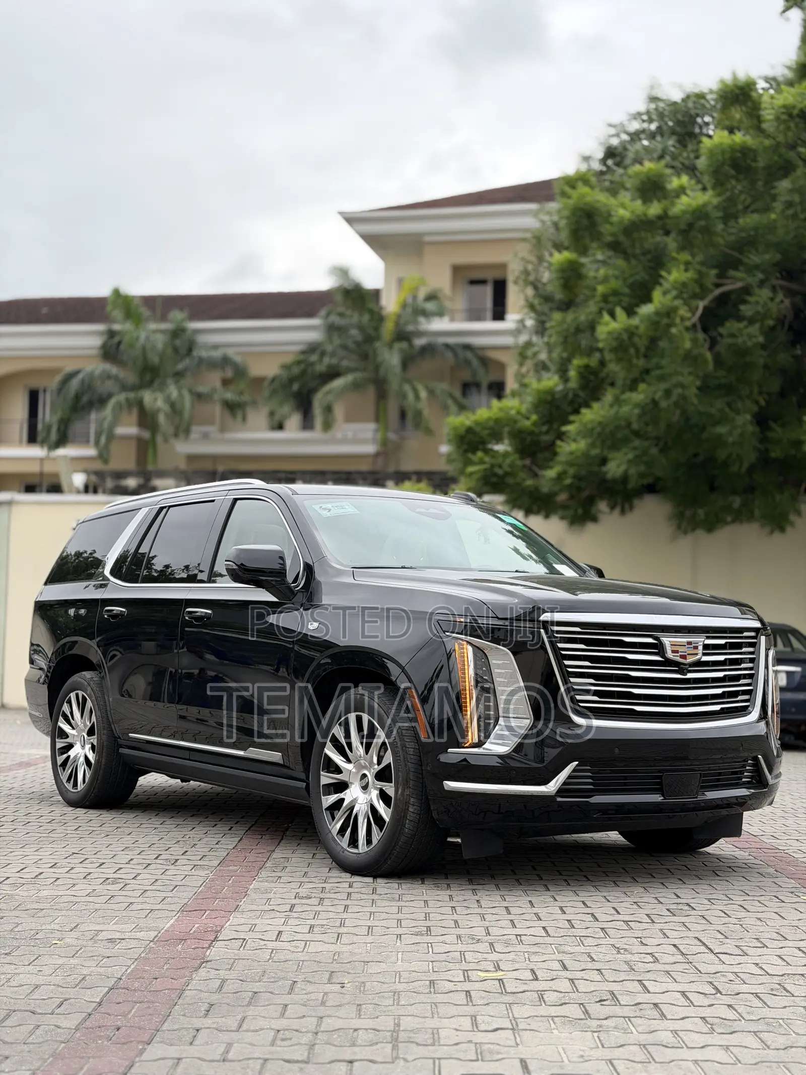 Cadillac Escalade 4WD 4dr Sport Platinum 2025 White