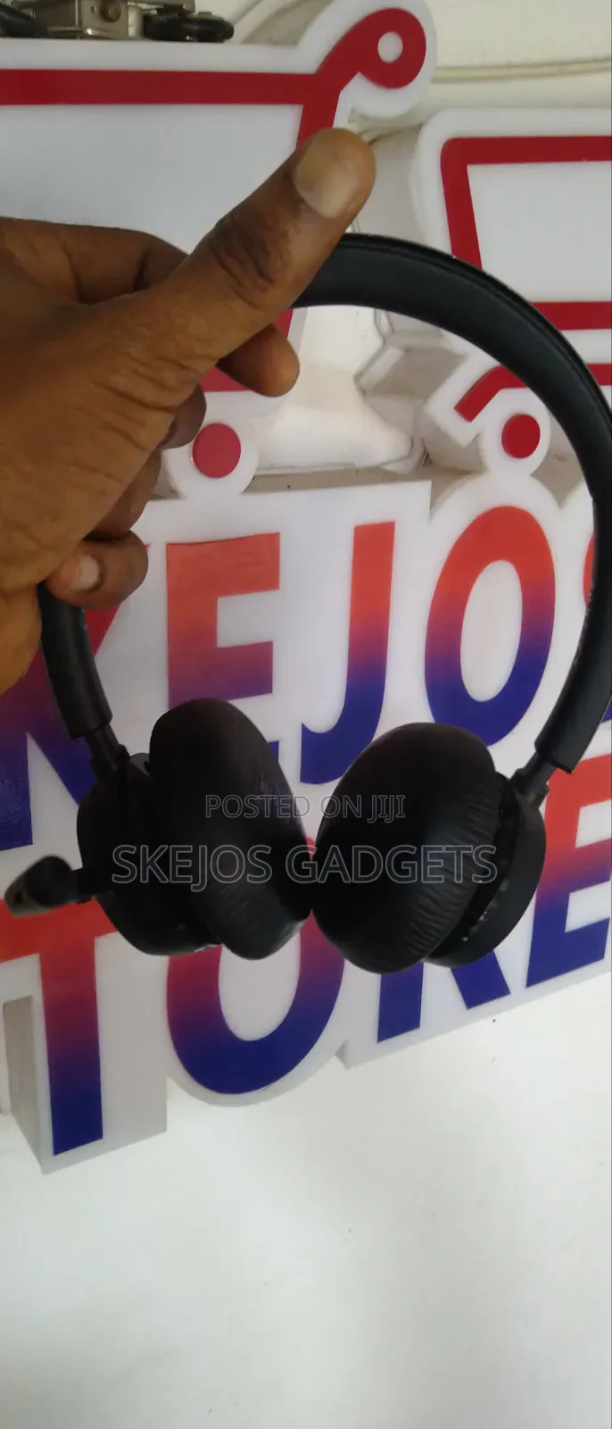 Poly Voyager4320 UC Wireless Headset