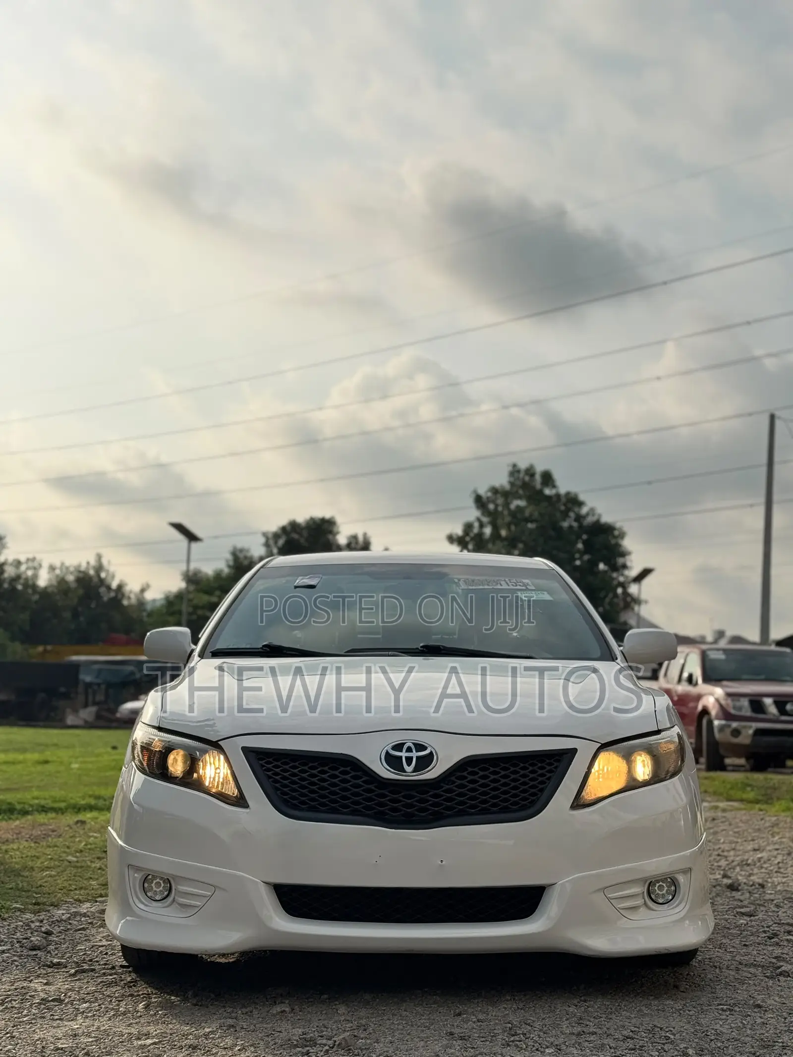 Toyota Camry SE 4dr Sedan (2.5L 4cyl 6AM) 2010 White