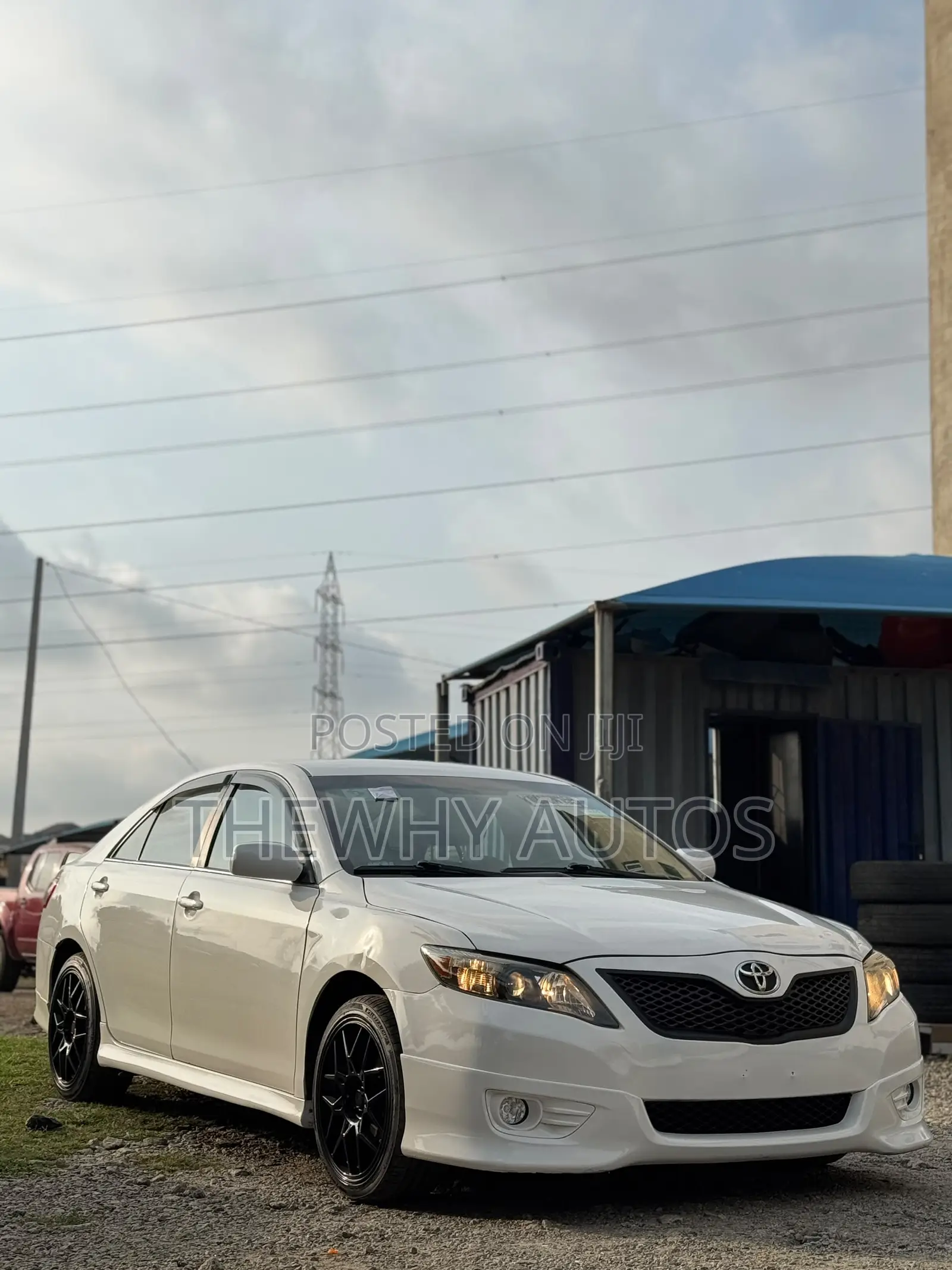 Toyota Camry SE 4dr Sedan (2.5L 4cyl 6AM) 2010 White