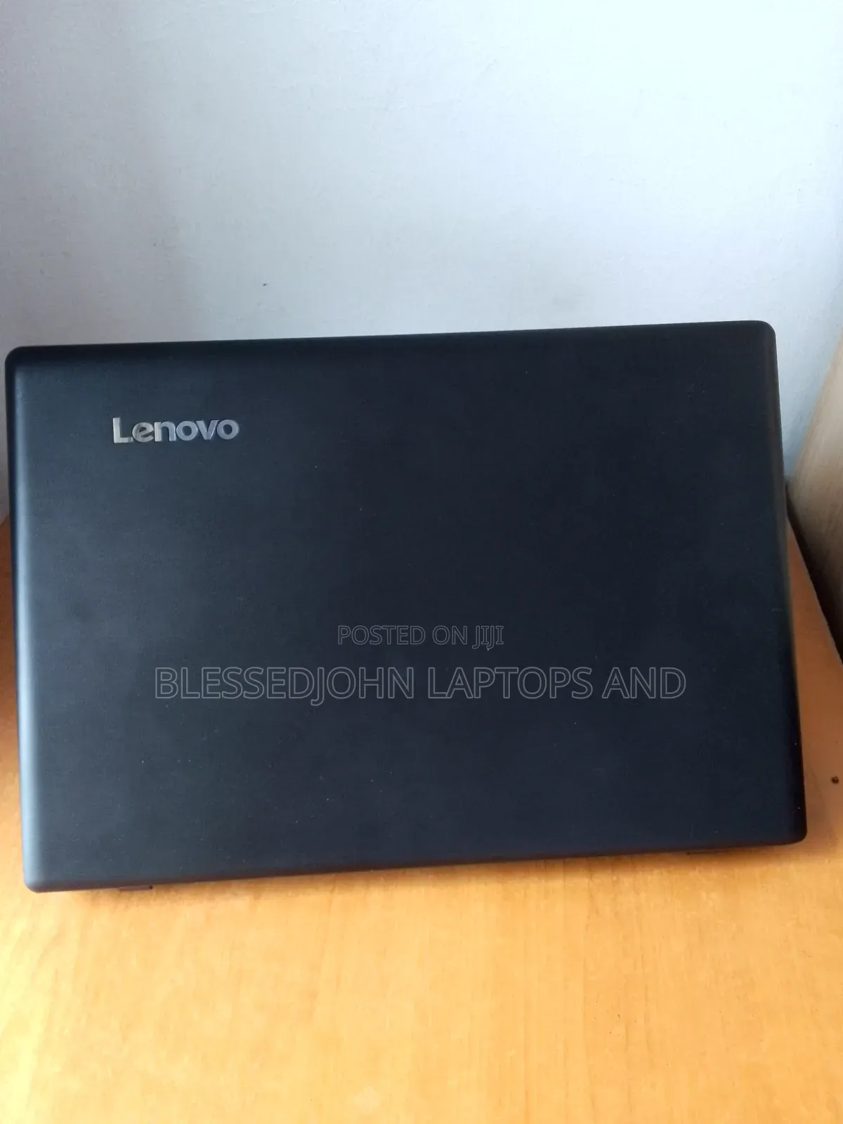 Laptop Lenovo IdeaPad 110 4GB Intel HDD 1T