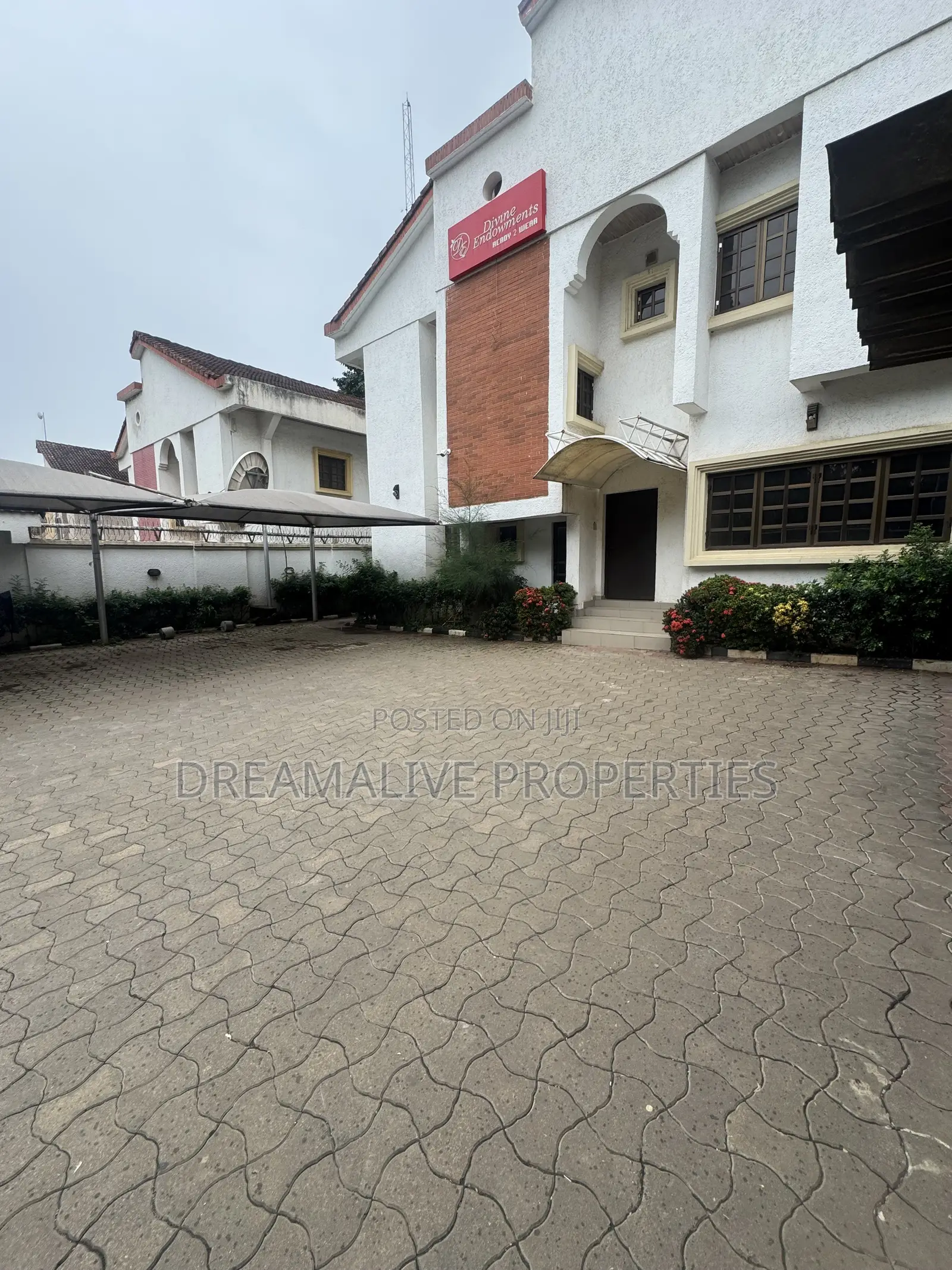 5bdrm Duplex in Wuse 2 for rent