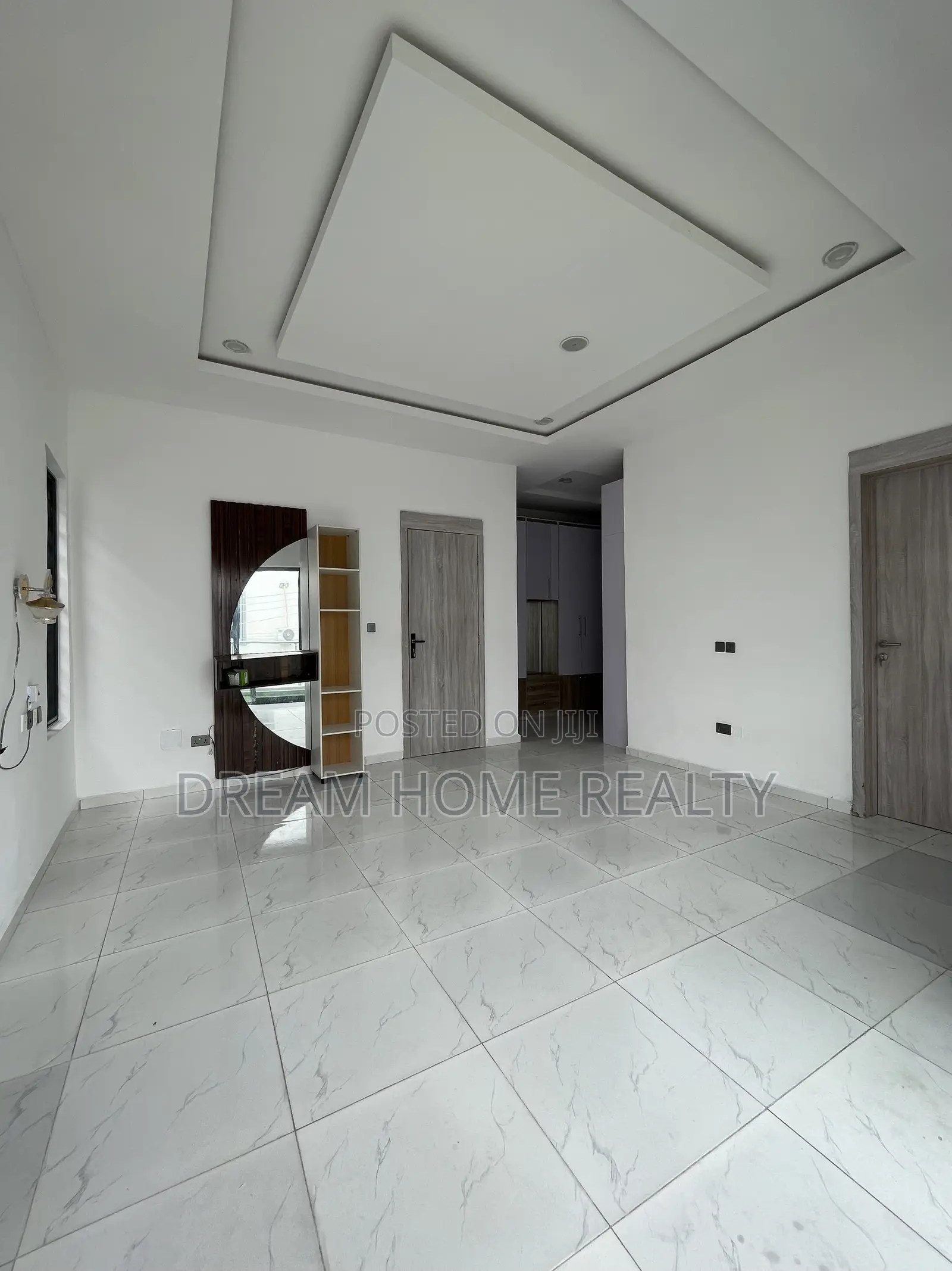 1bdrm Apartment in Ikota for rent