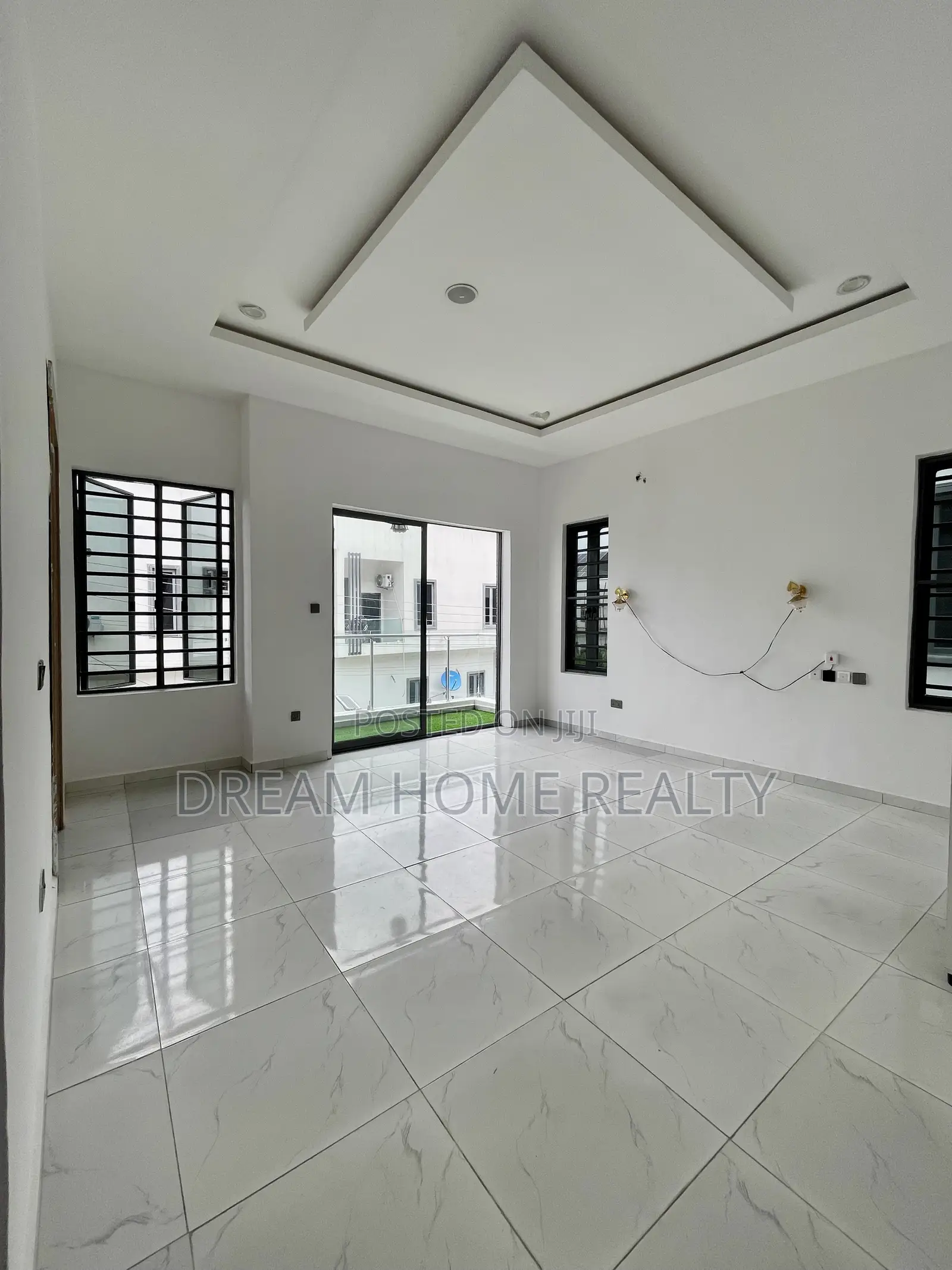 1bdrm Apartment in Ikota for rent