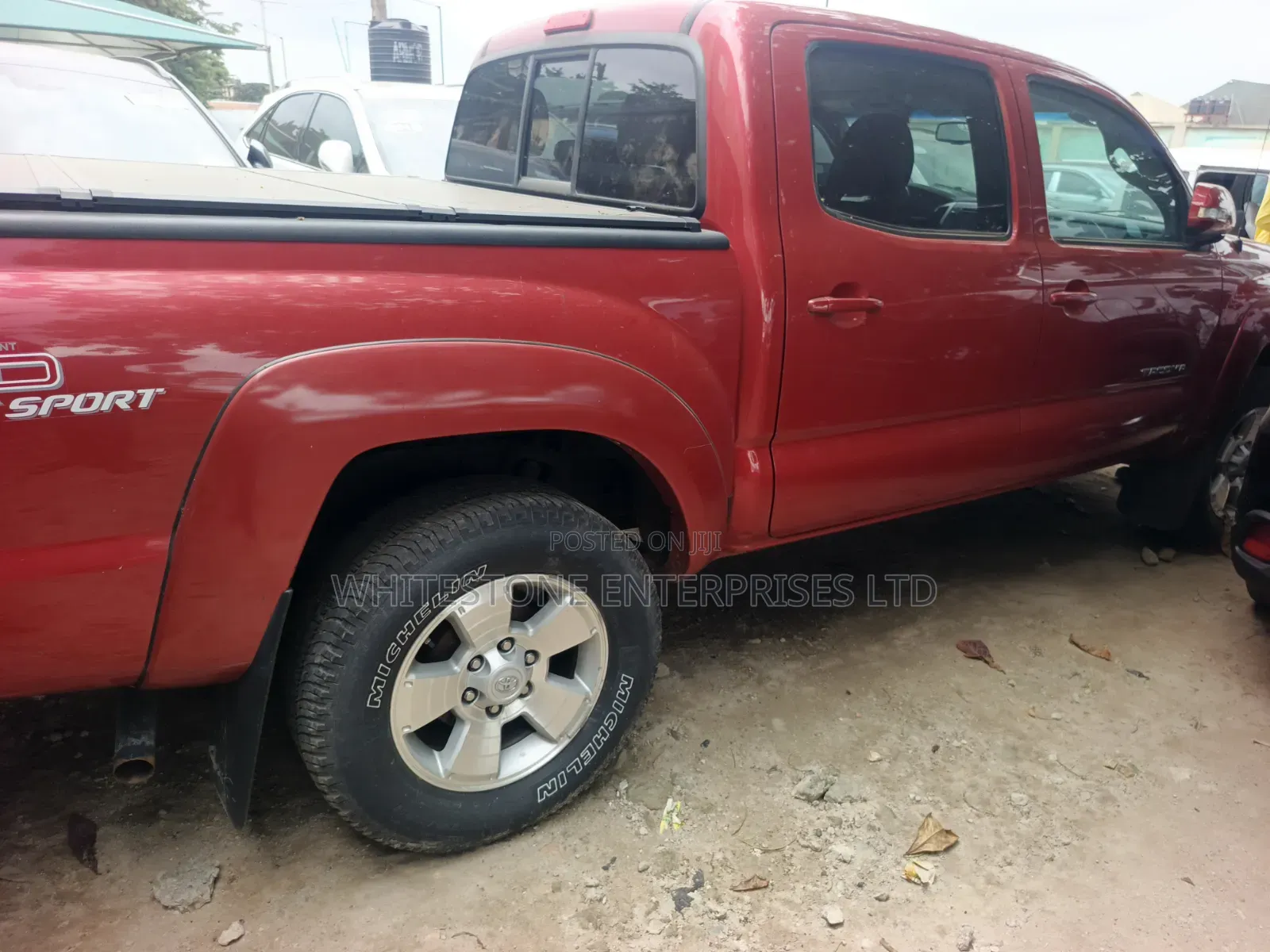 Toyota Tundra 2015 Red
