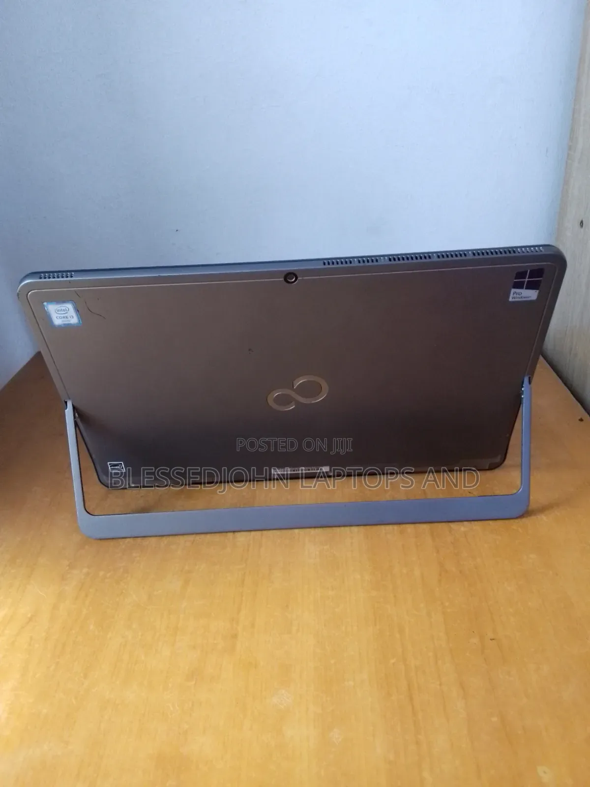 Laptop Fujitsu Stylistic Q702 4GB Intel Core i3 SSD 128GB