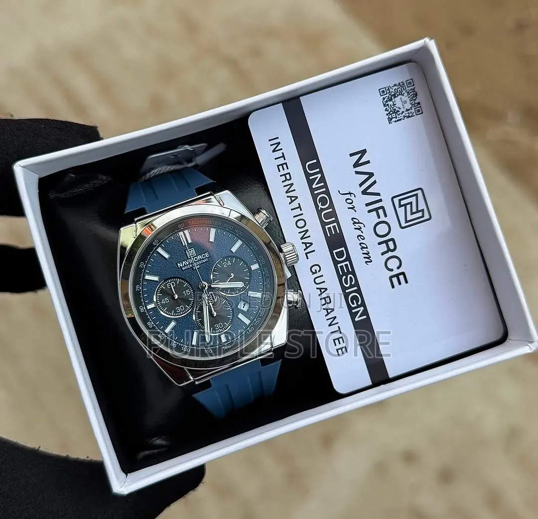 Naviforce Luxury Chronograph Watch