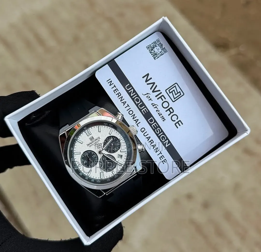 Naviforce Luxury Chronograph Watch