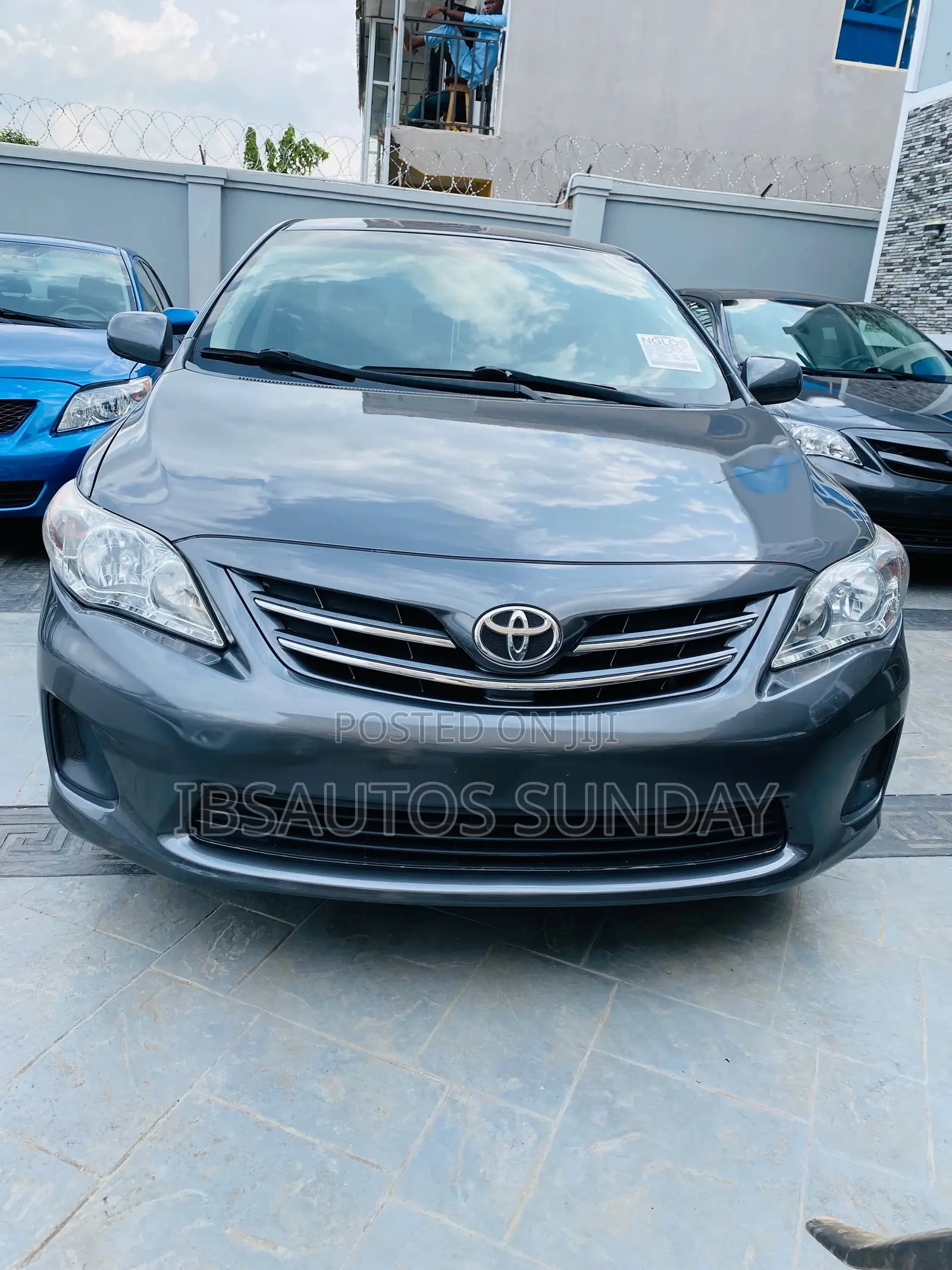 Toyota Corolla LE 4dr Sedan (1.8L 4cyl 4A) 2012 Gray