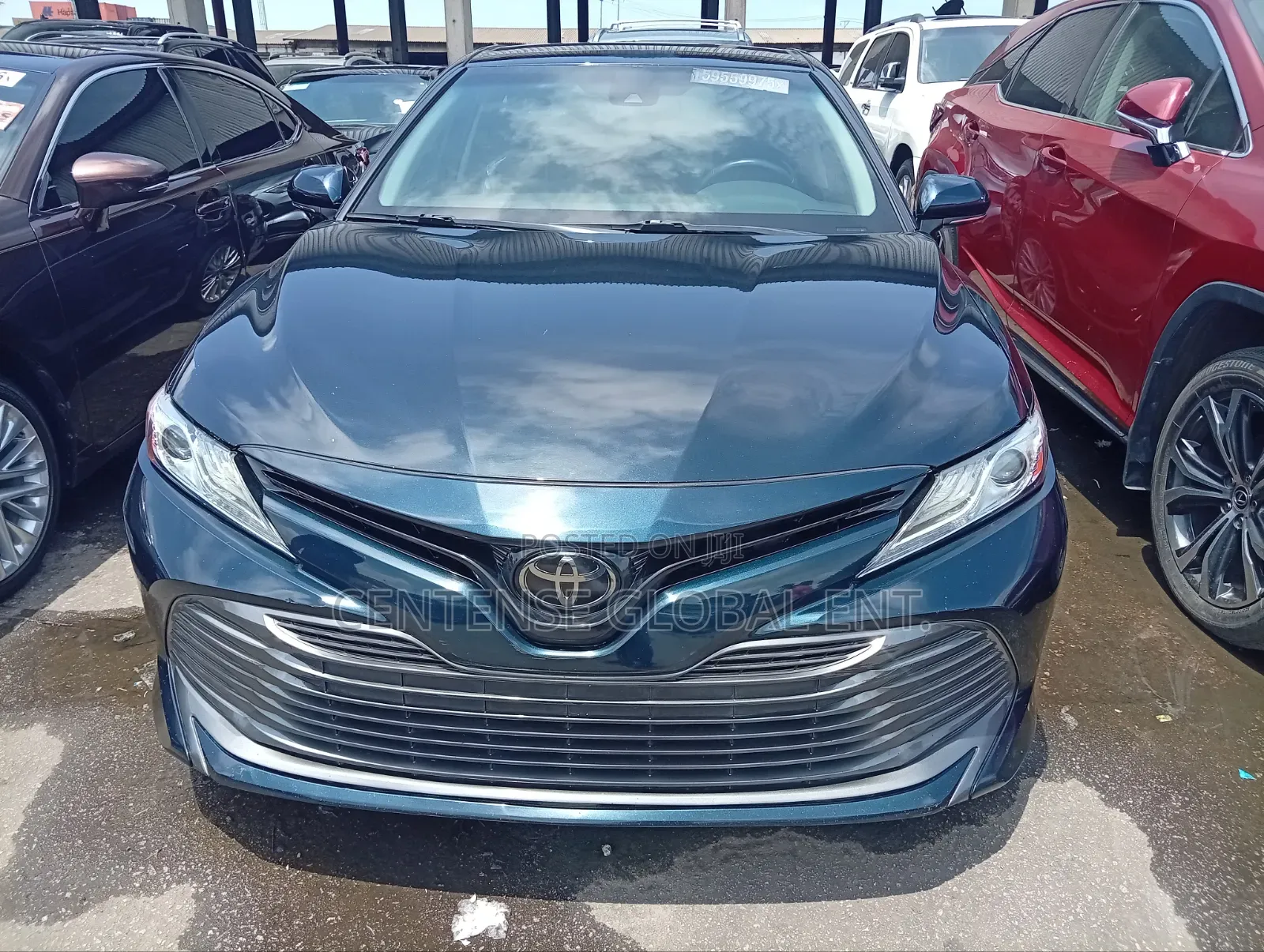 Toyota Camry 2020 Blue