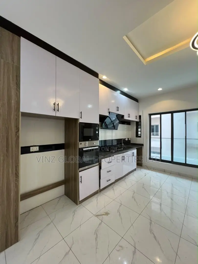 2bdrm Apartment in Lekki for rent