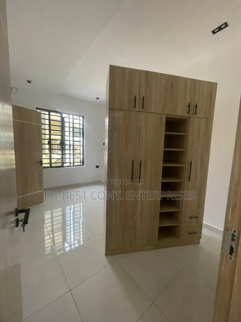 4bdrm Duplex in Abraham Adesanya for sale