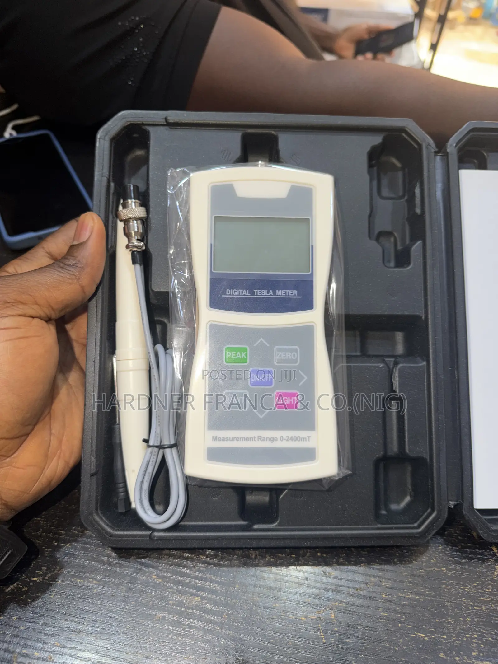 Digital Tesla Meter