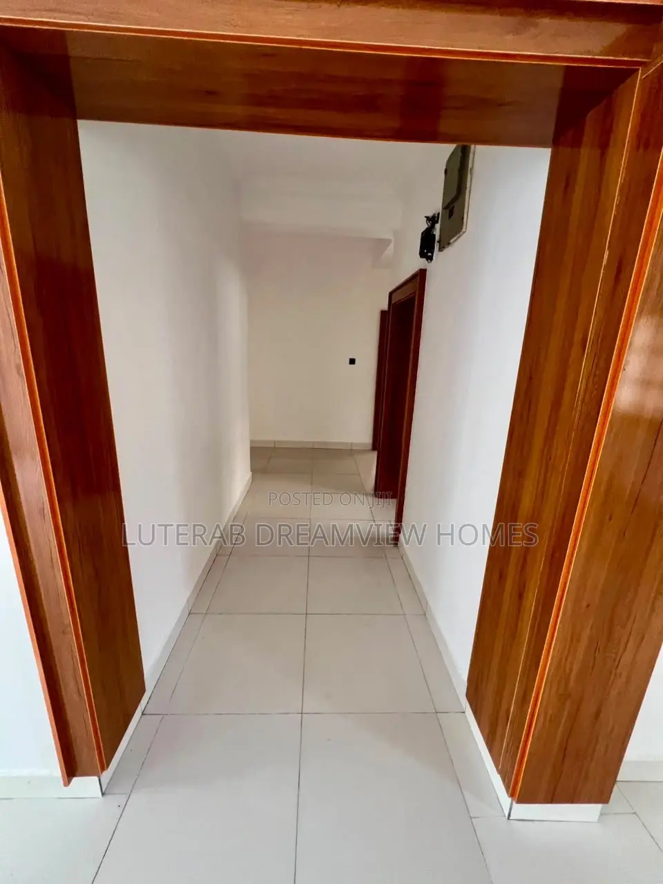 3bdrm Block of Flats in Jabi Main for rent
