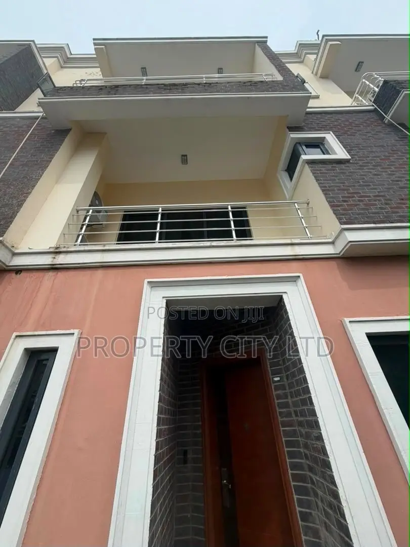 Furnished 5bdrm Apartment in Bourdillon for rent