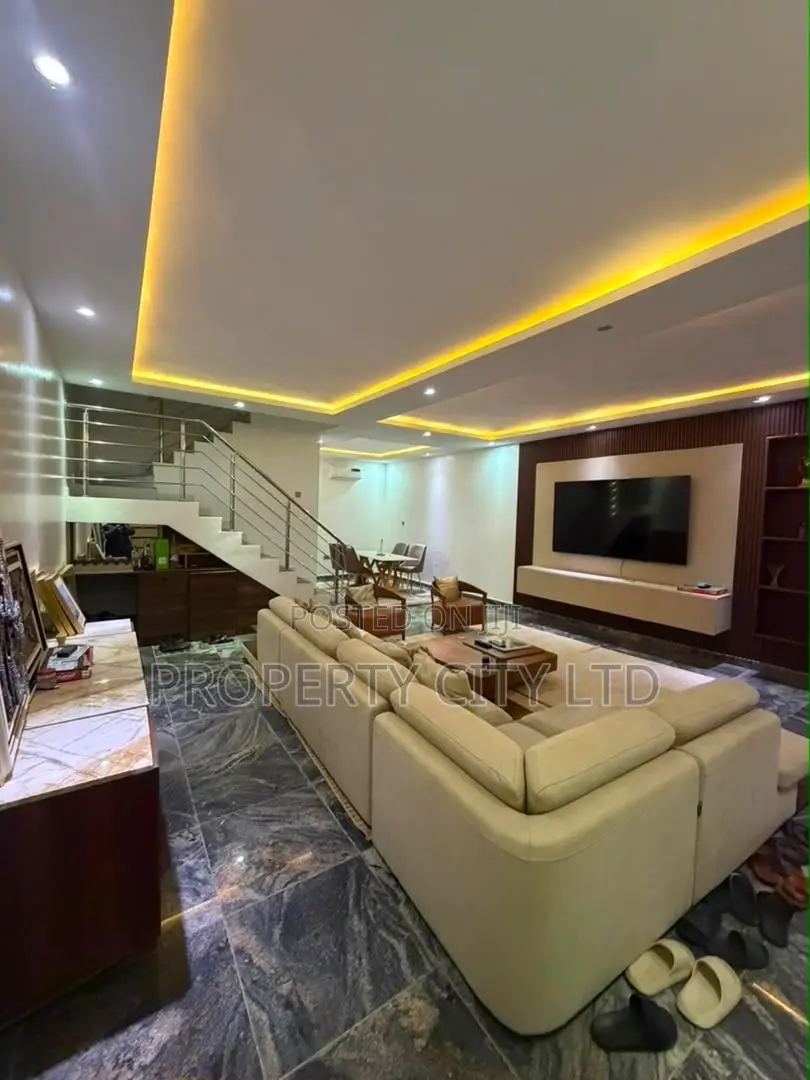 Furnished 5bdrm Apartment in Bourdillon for rent