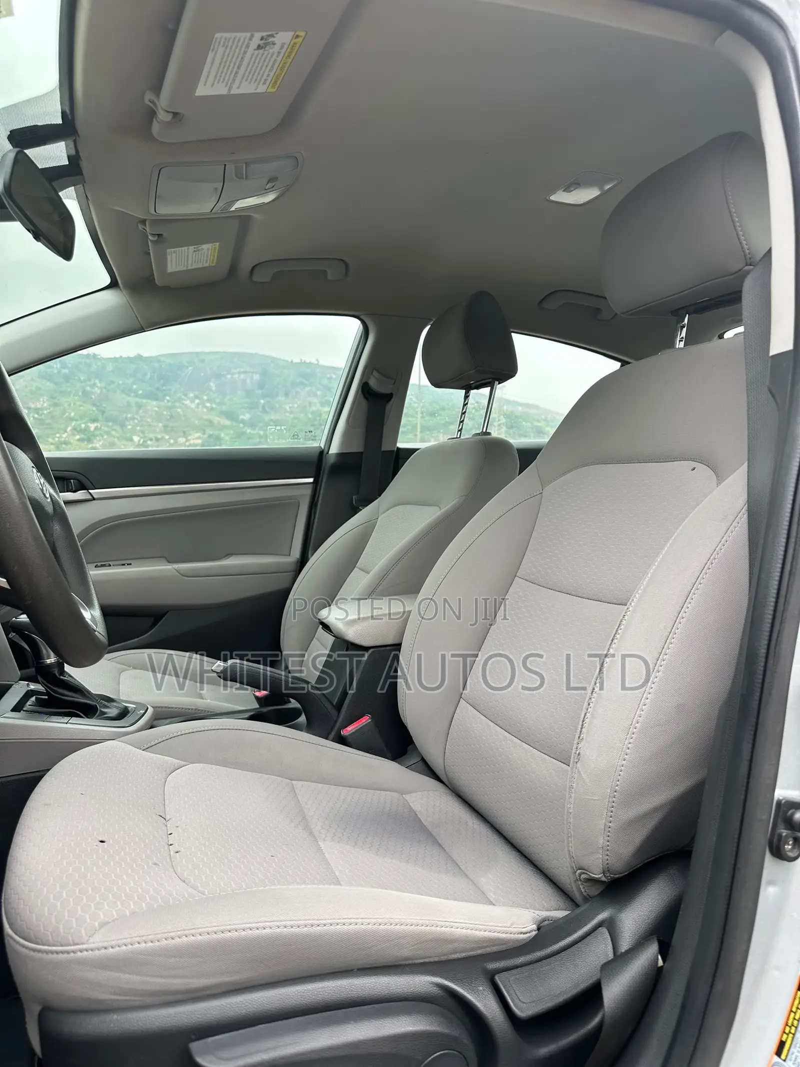 Hyundai Elantra SE 2021 Silver