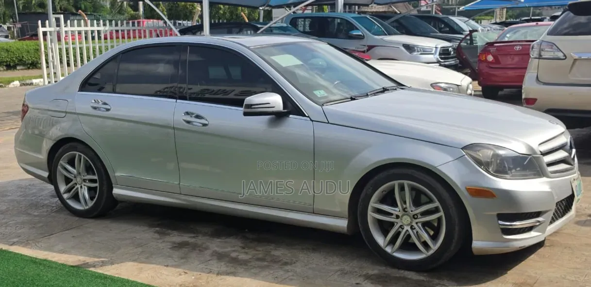 Mercedes-Benz C300 2013 Silver