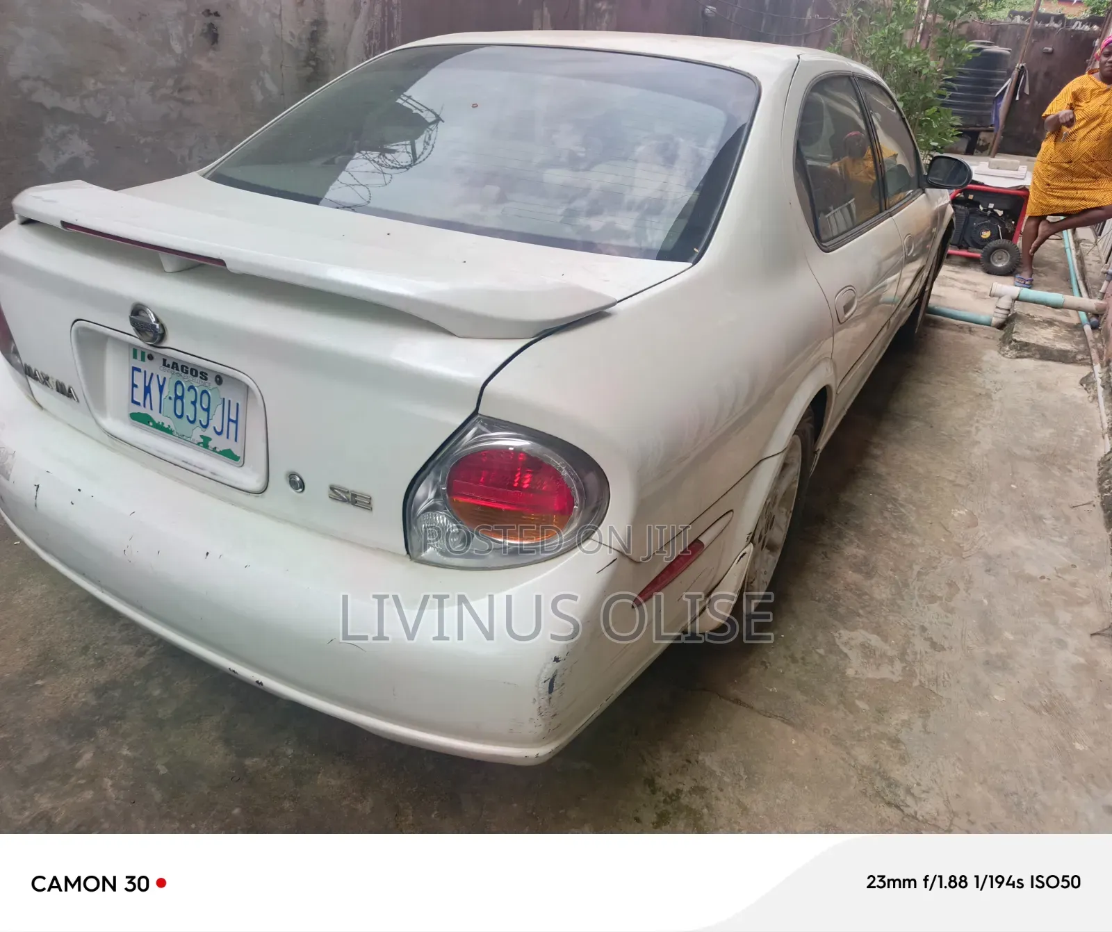 Nissan Maxima 2002 White
