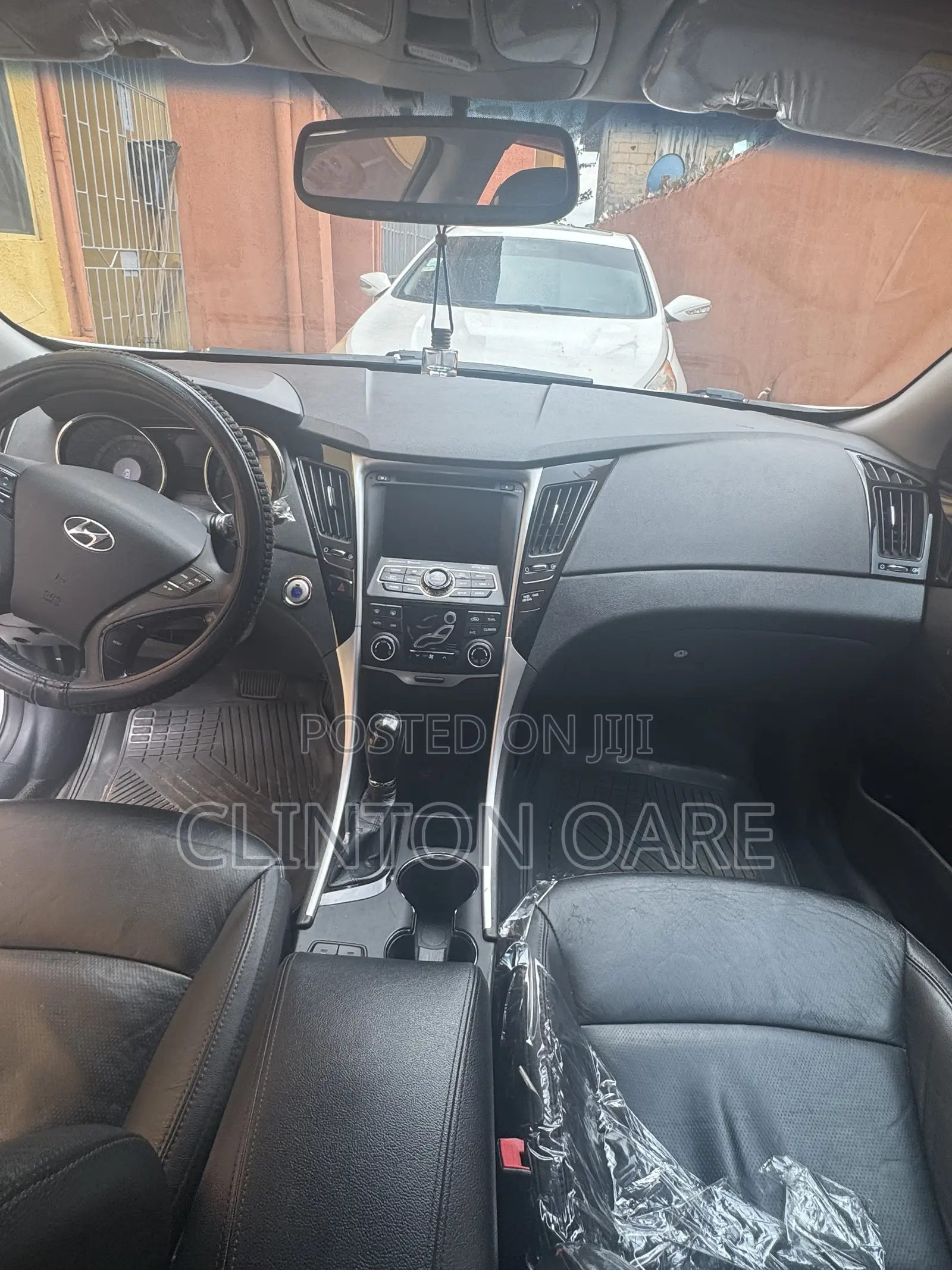Hyundai Sonata GLS Sedan FWD (2.4L 4cyl 6A) 2011 White