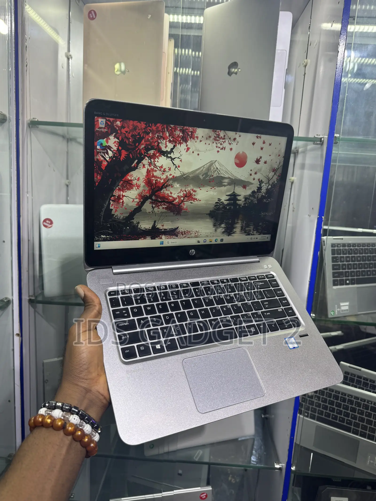 Laptop HP EliteBook 1040 G3 8GB Intel Core i5 SSD 256GB
