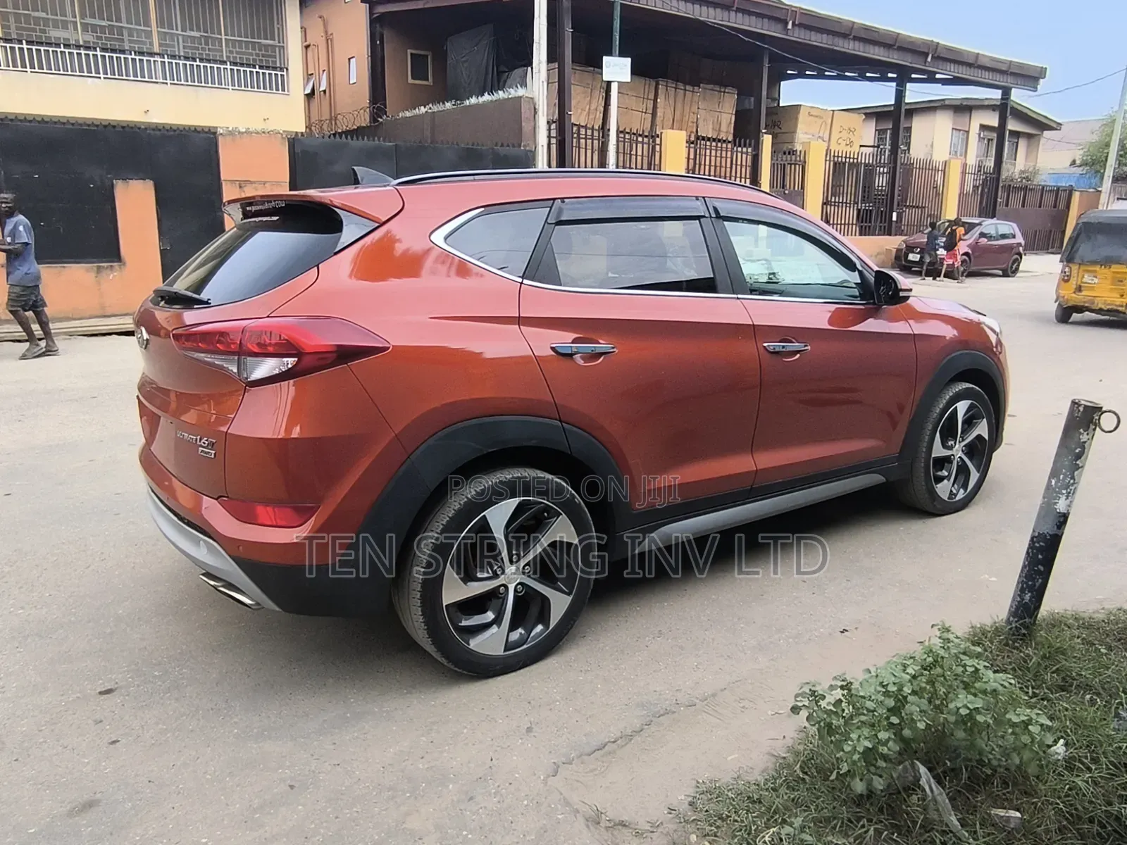 Hyundai Tucson 2017 Red