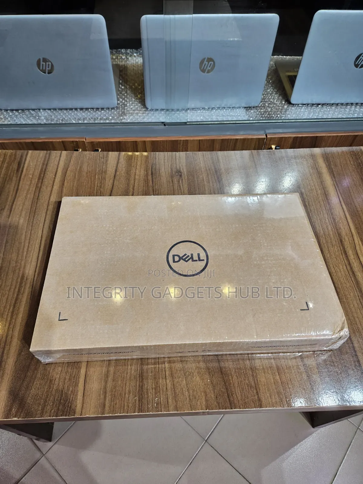New Laptop Dell Latitude 3310 8GB Intel Core i3 SSD 128GB