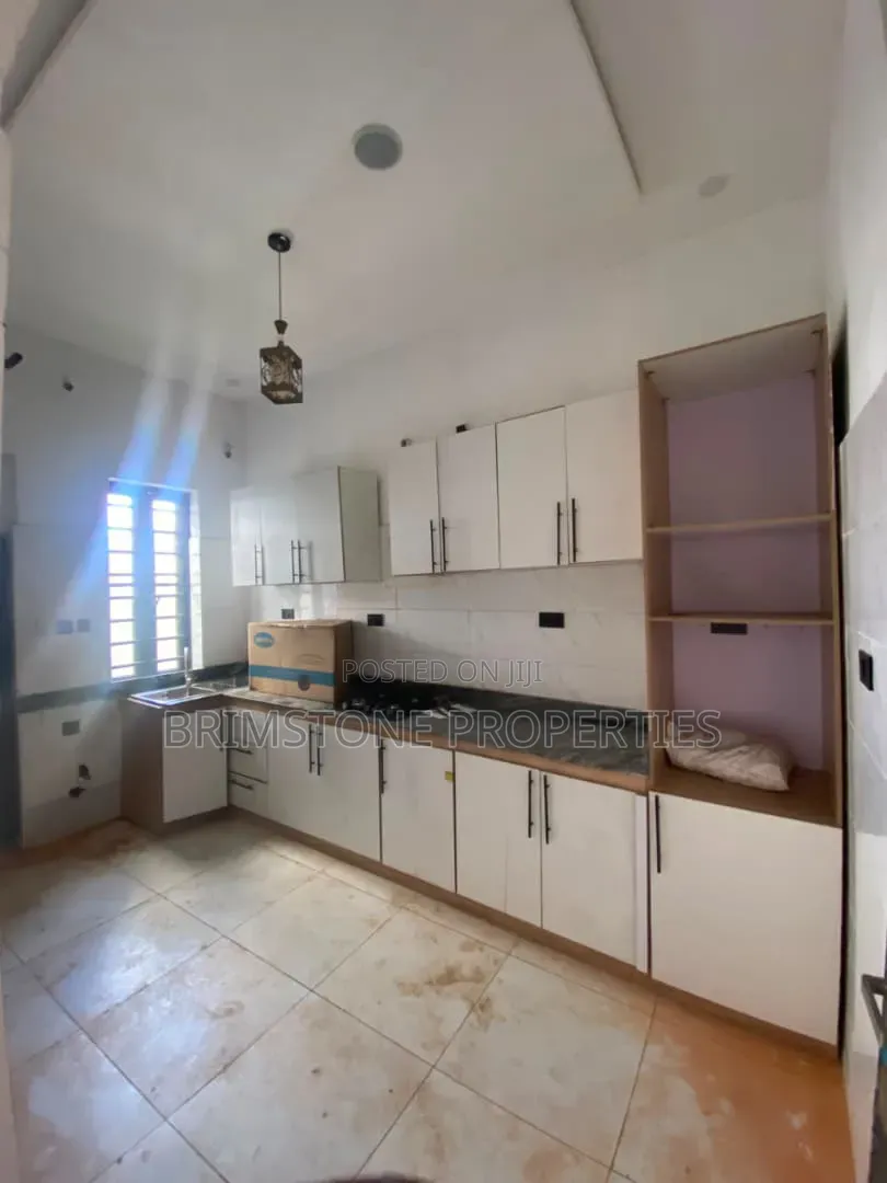 Furnished 3bdrm Duplex in Abraham Adesanya Estate for rent