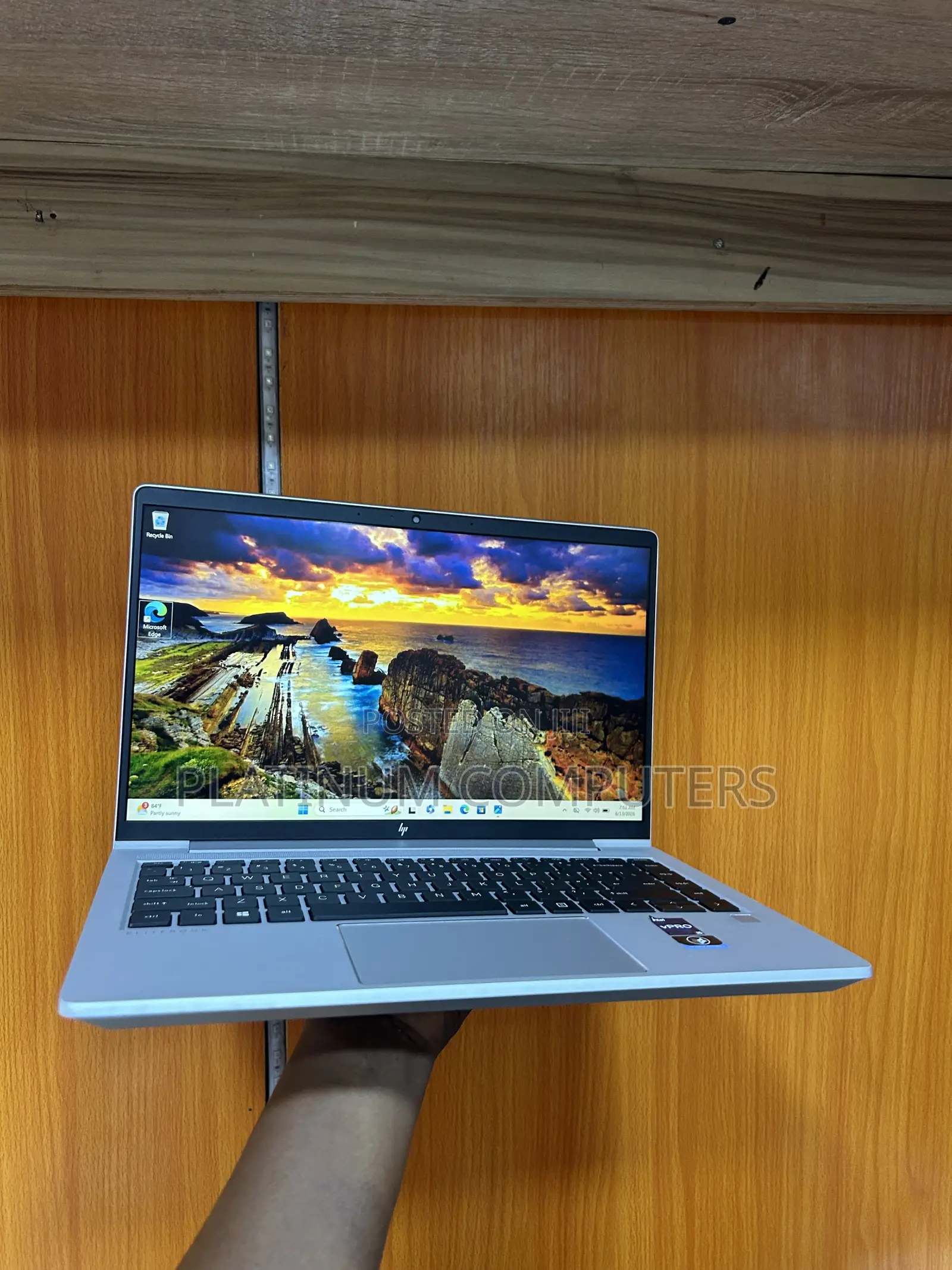 Laptop HP EliteBook 640 G10 16GB Intel Core i5 SSD 512GB