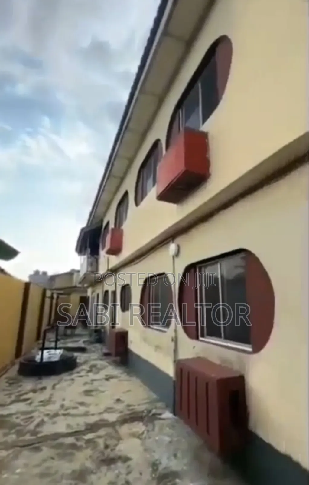 Furnished 3bdrm Block of Flats in Alagbada, Alagbado for sale
