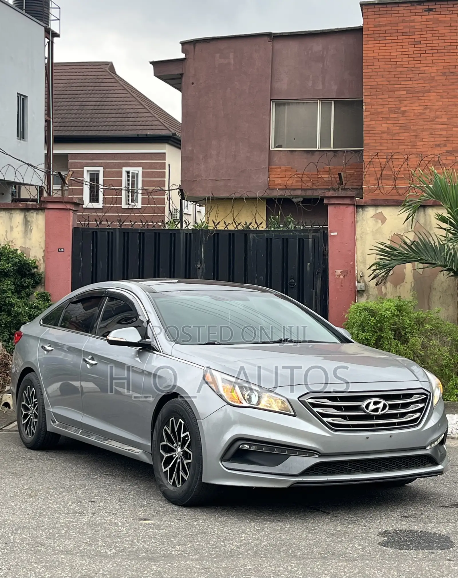 Hyundai Sonata Sport 4dr Sedan (2.4L 4cyl 6A) 2015 Silver