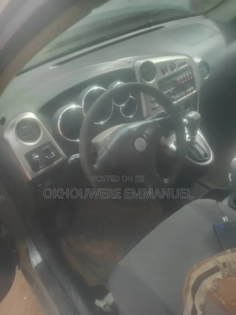 Toyota Matrix 2004 Gray