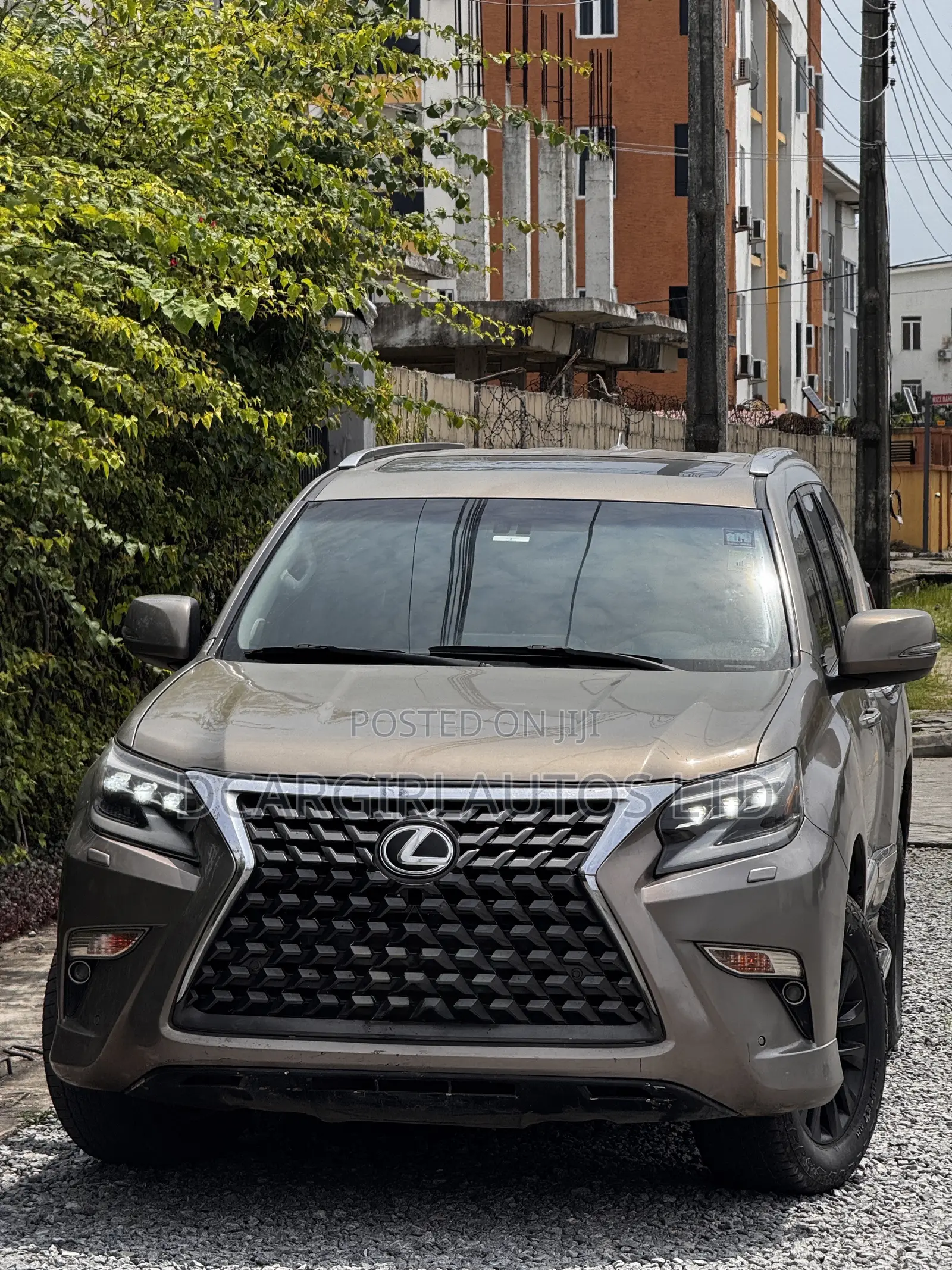 Lexus GX 2014 Gold