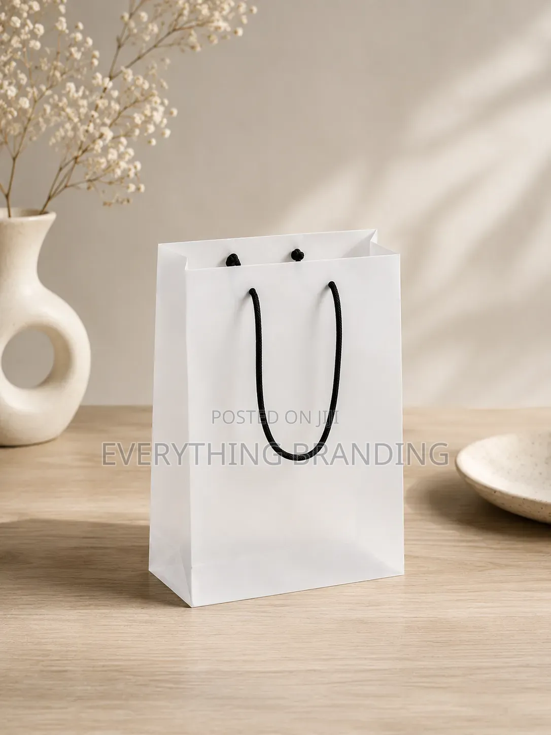 A5 White Kraft Paper Bag With Rope Handle for Gifts Shopping