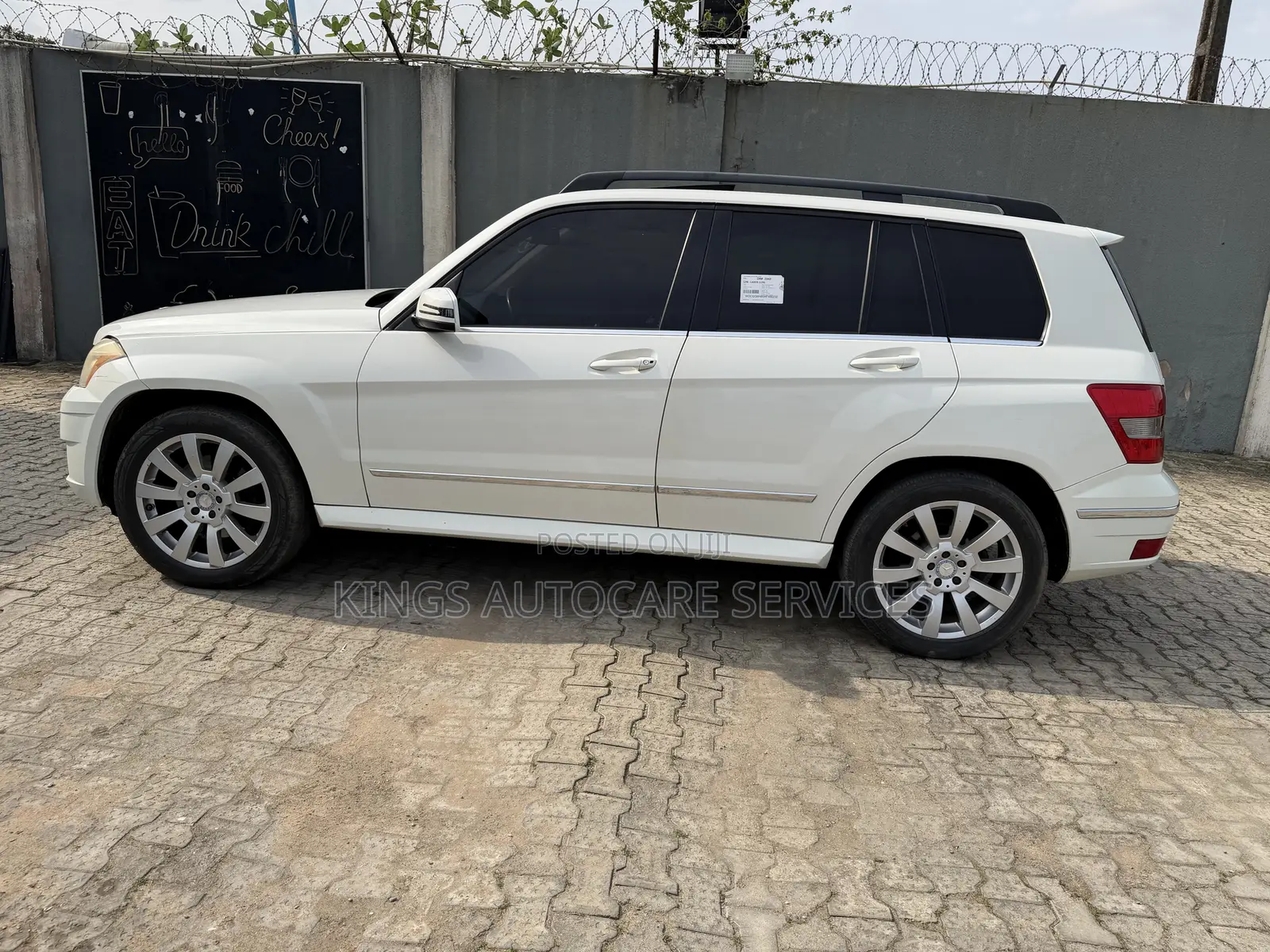 Mercedes-Benz GLK-Class 350 4MATIC 2010 White