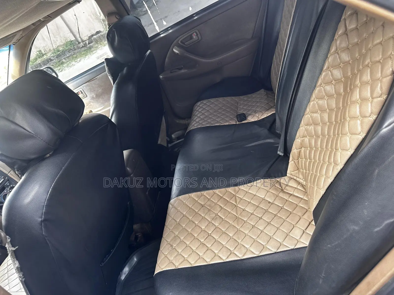 Toyota Camry 2000 Silver