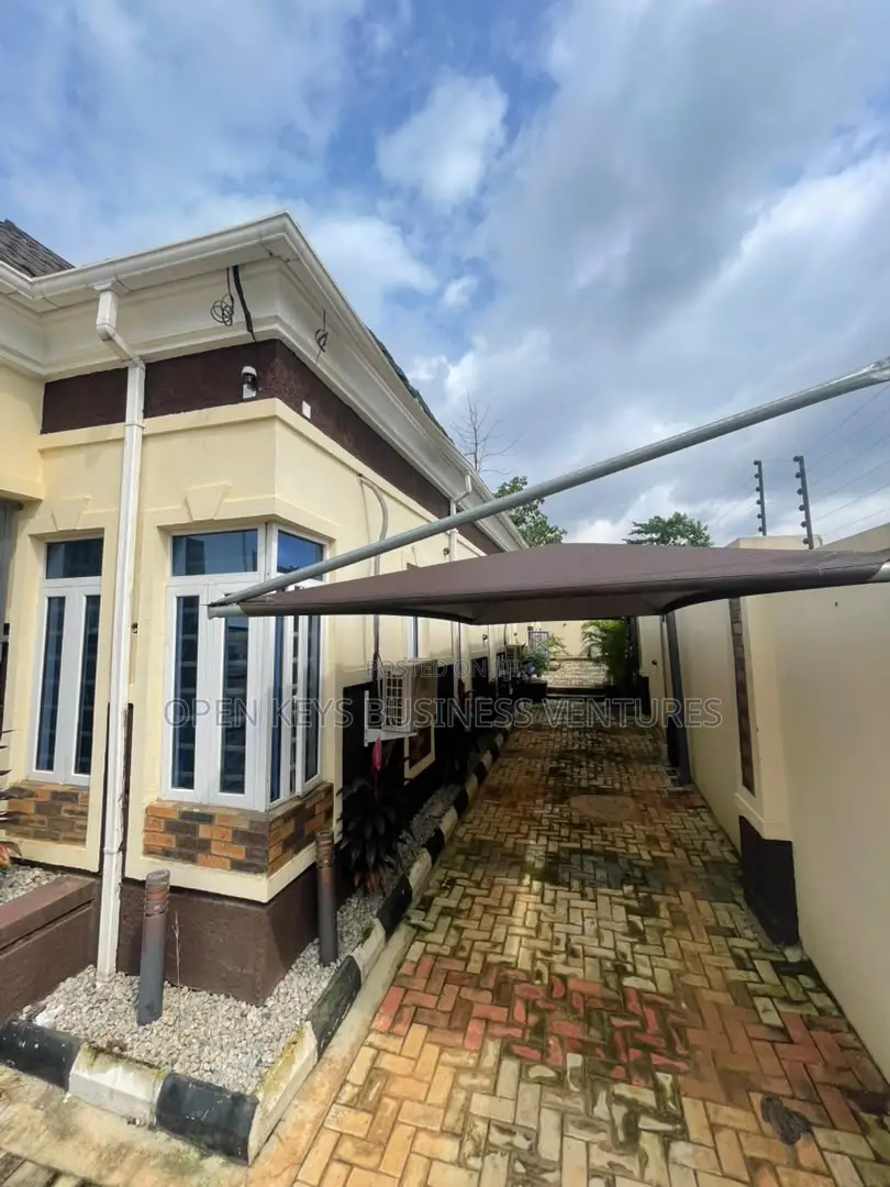 Furnished 3bdrm Bungalow in Achiever'S Est, Ologuneru for sale