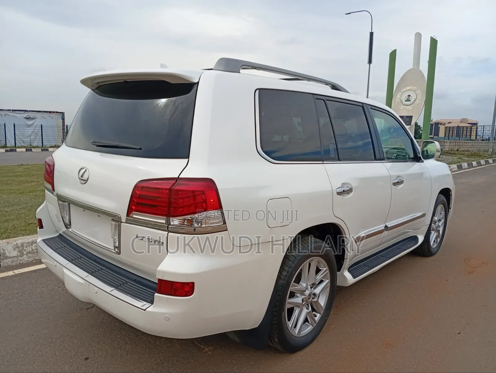 Lexus LX 2015 White