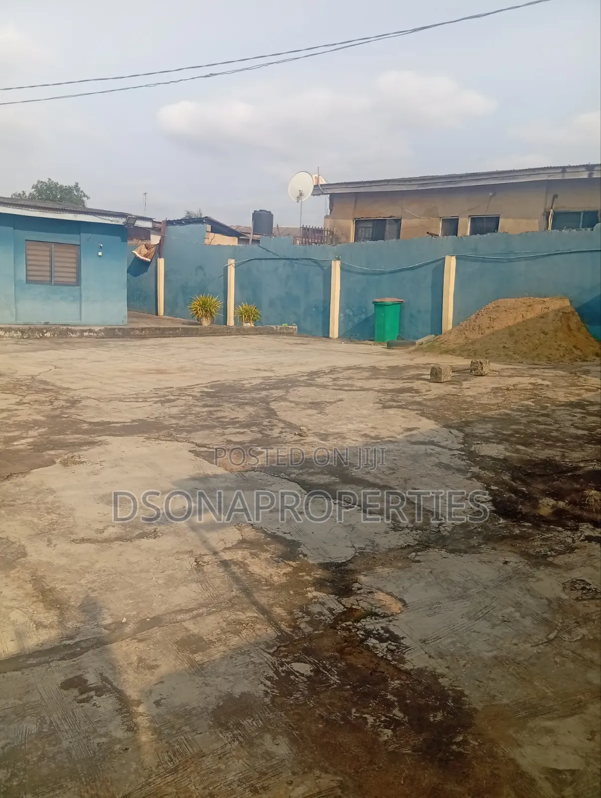 2bdrm Bungalow in Mustapha, Iju-Ishaga for sale