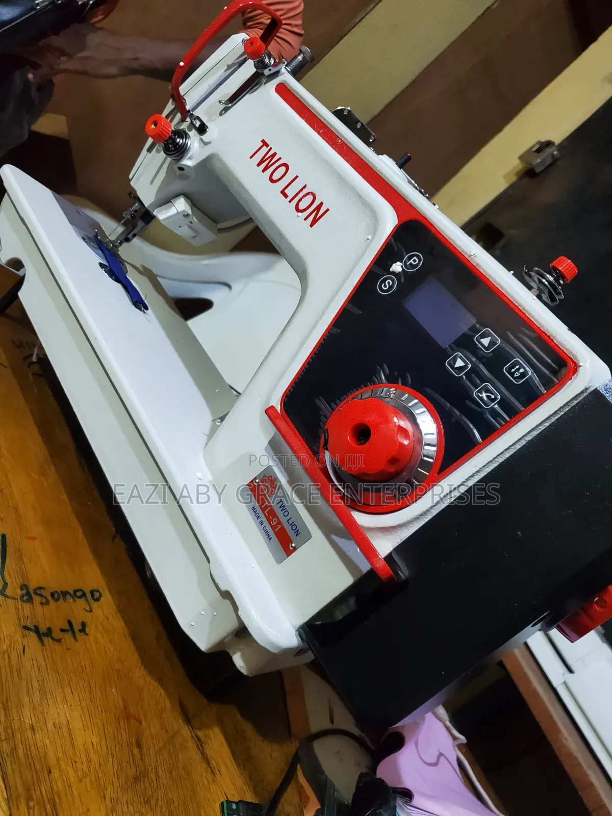 TL91 Industrial Straight Direct Drive Computerized Sewing Machine