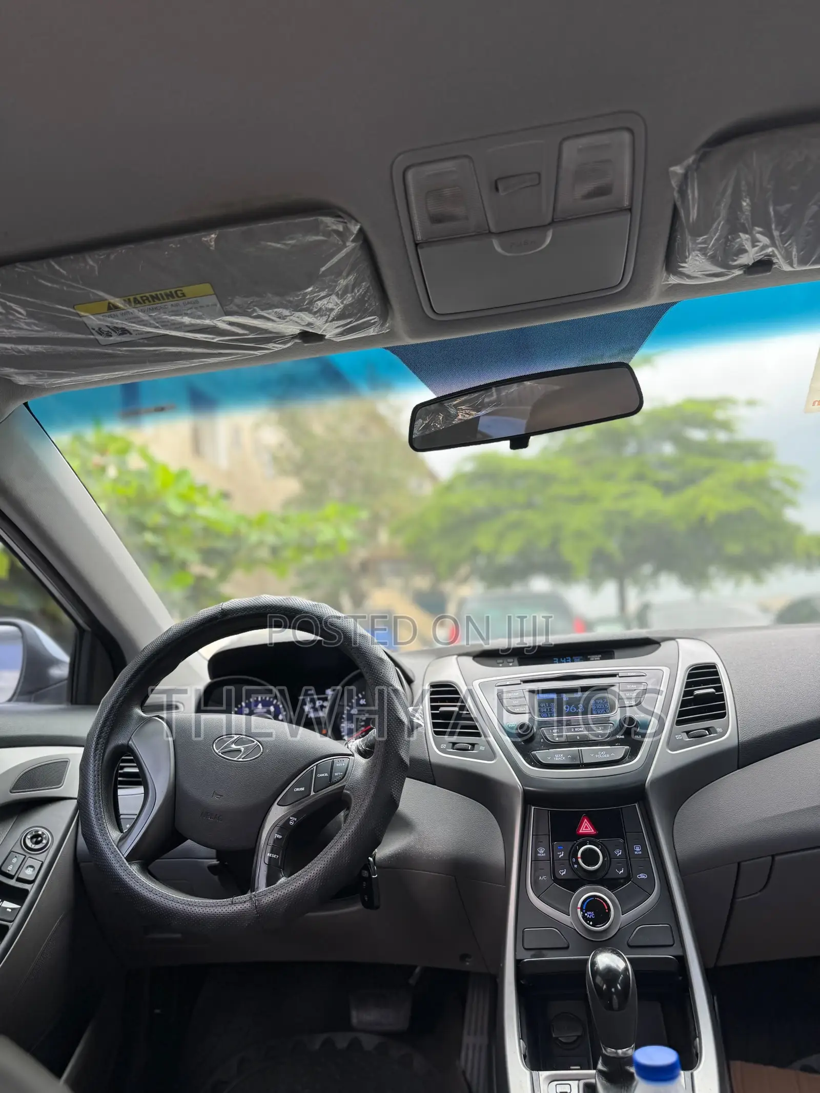 Hyundai Elantra SE 4dr Sedan (1.8L 4cyl 6M) 2015 Silver