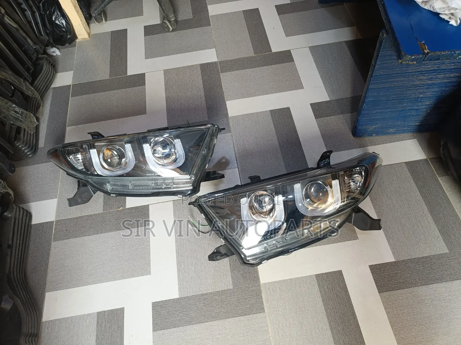 Headlight/Headlamp Toyota Highlander 2012 Upgrade