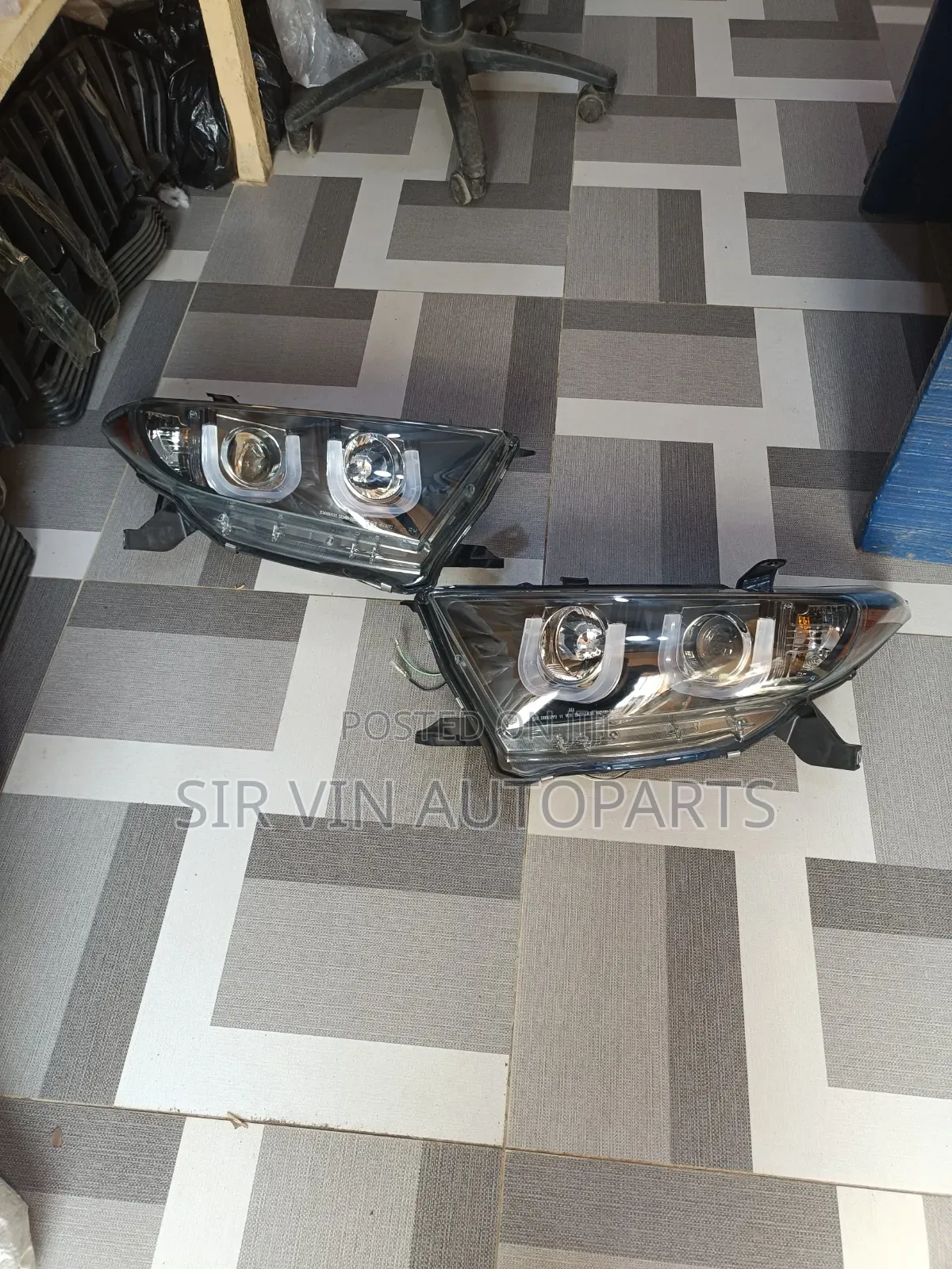 Headlight/Headlamp Toyota Highlander 2012 Upgrade